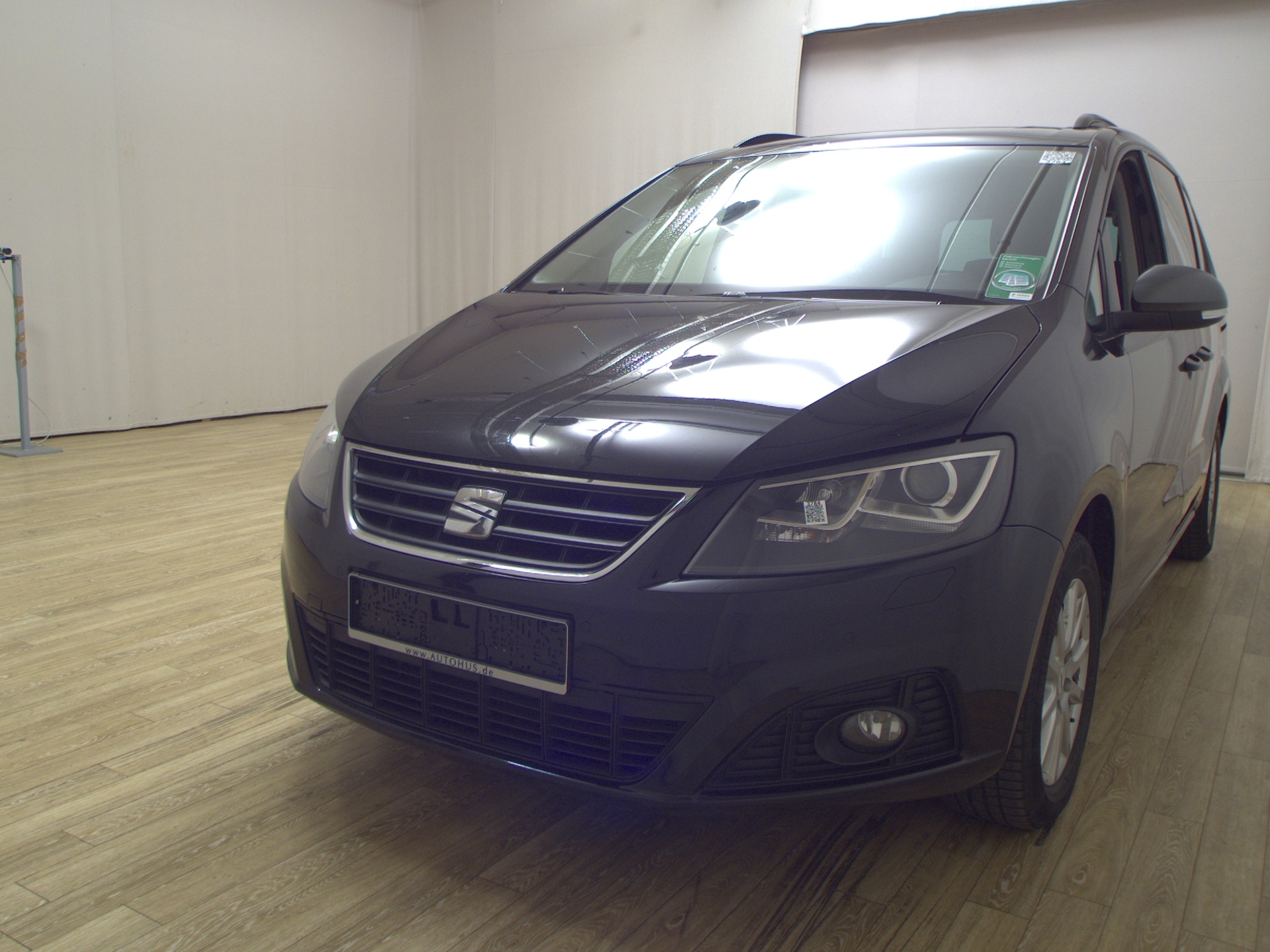 Seat Alhambra 2.0 TDI 7-Sitze T-Leder Navi Pano Xenon 2