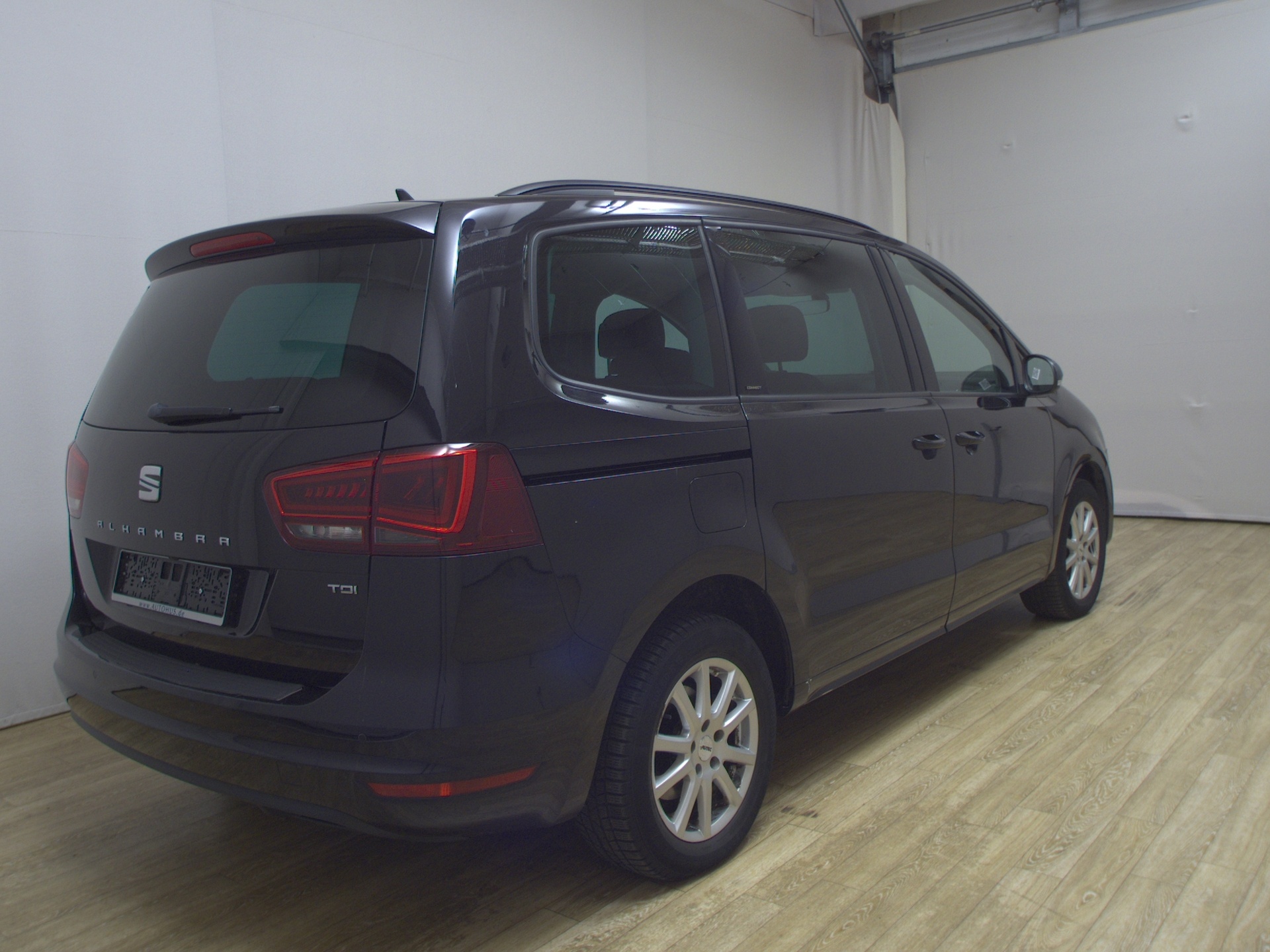 Seat Alhambra 2.0 TDI 7-Sitze T-Leder Navi Pano Xenon 4