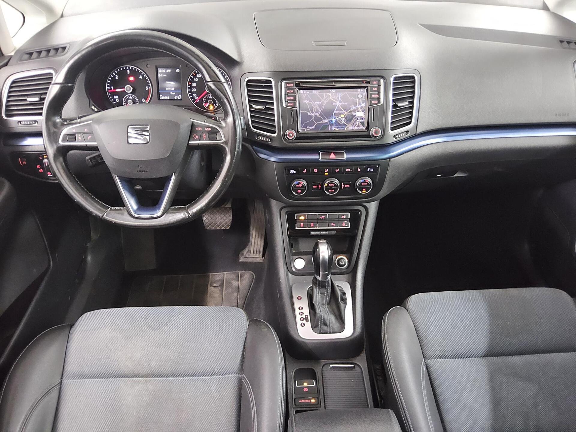 Seat Alhambra 2.0 TDI 7-Sitze T-Leder Navi Pano Xenon 5