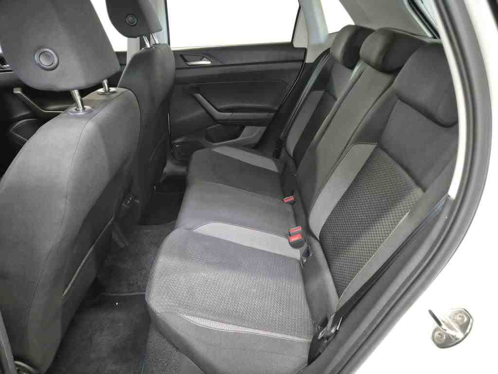 Volkswagen Polo Life KLIMA RADIO MFL PDC DAB 6