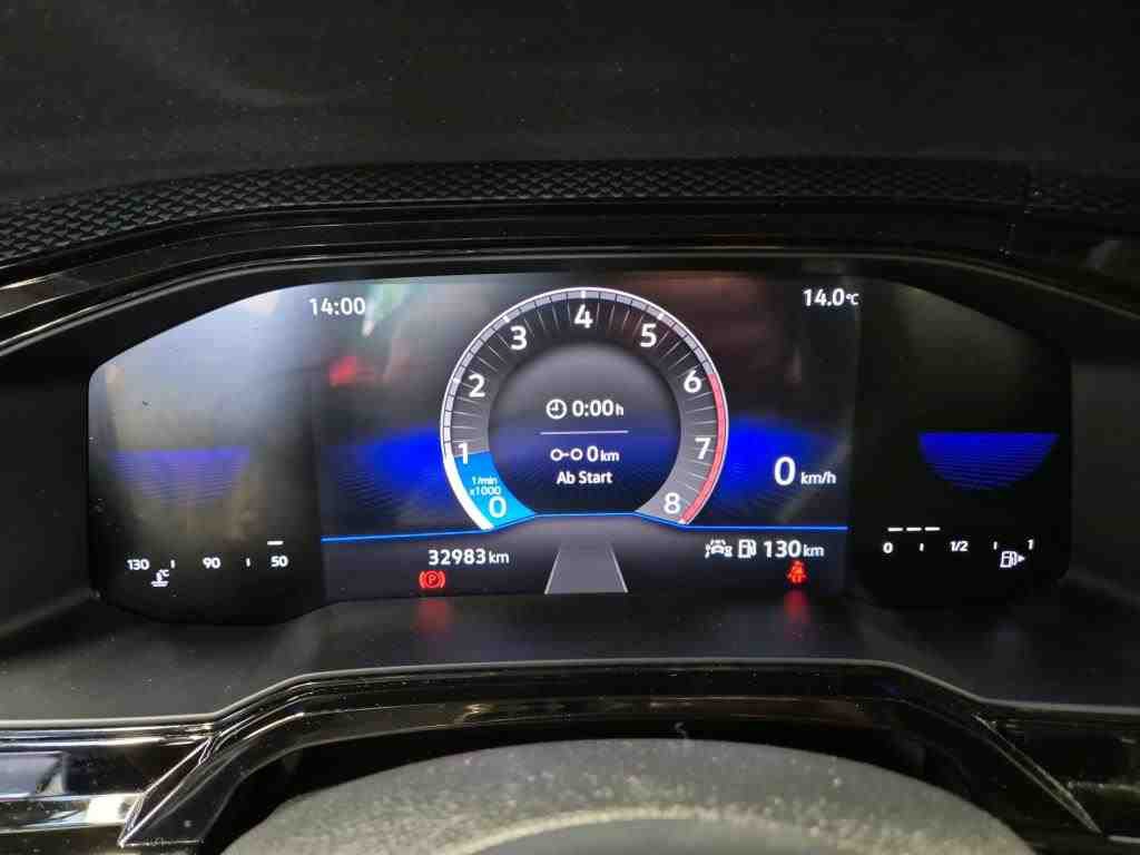 Volkswagen Polo Life KLIMA RADIO MFL PDC DAB 7