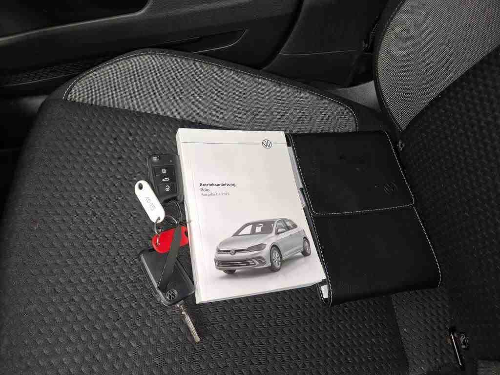 Volkswagen Polo Life KLIMA RADIO MFL PDC DAB 12