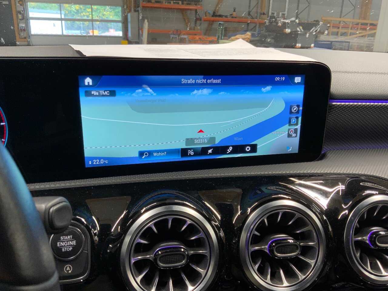 Mercedes-Benz CLA 180 SB d Progressive NAVI KLIMAAUT LED RADIO TEMPO 7