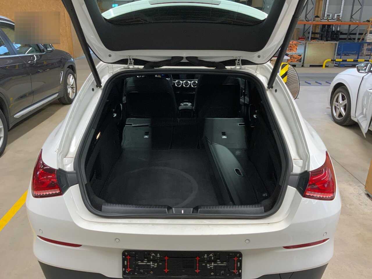 Mercedes-Benz CLA 180 SB d Progressive NAVI KLIMAAUT LED RADIO TEMPO 12