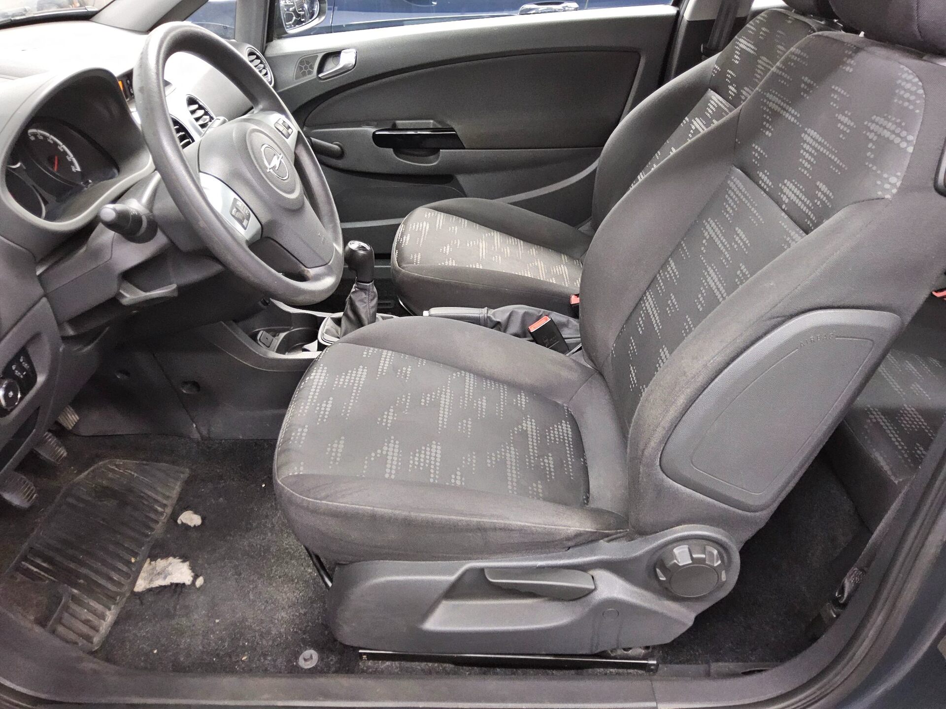 Opel Corsa 1.2 Selection Klima CD 8