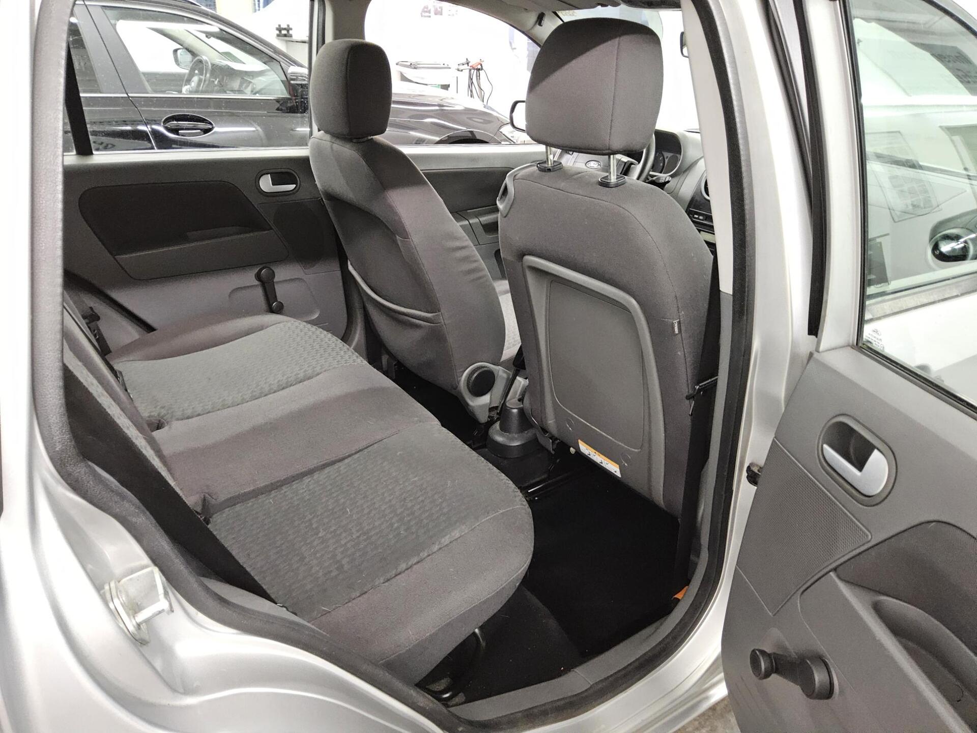 Ford Fusion 1.4 TDCi Trend AHK Shz Klima 13