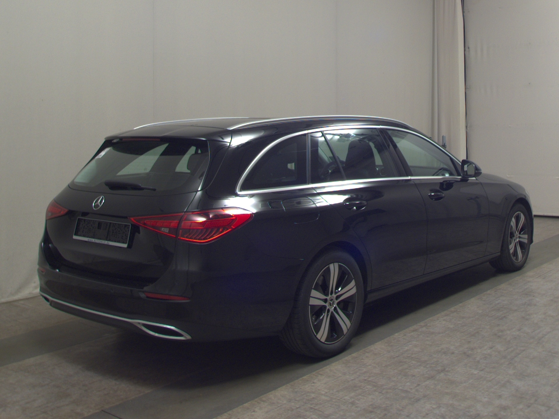 Mercedes-Benz C 200 T d Avantgarde T-LEDER NAVI KLIMAAUT LED SHZ 4