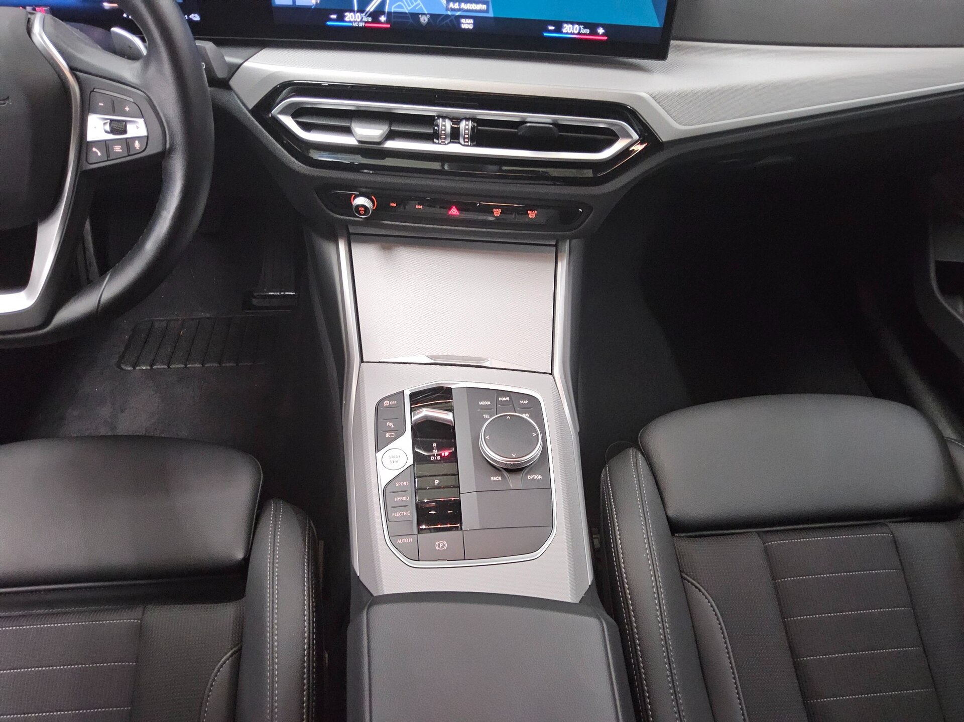 BMW 330e Touring T-Leder Navi LED Curved AHK DA Pro 6