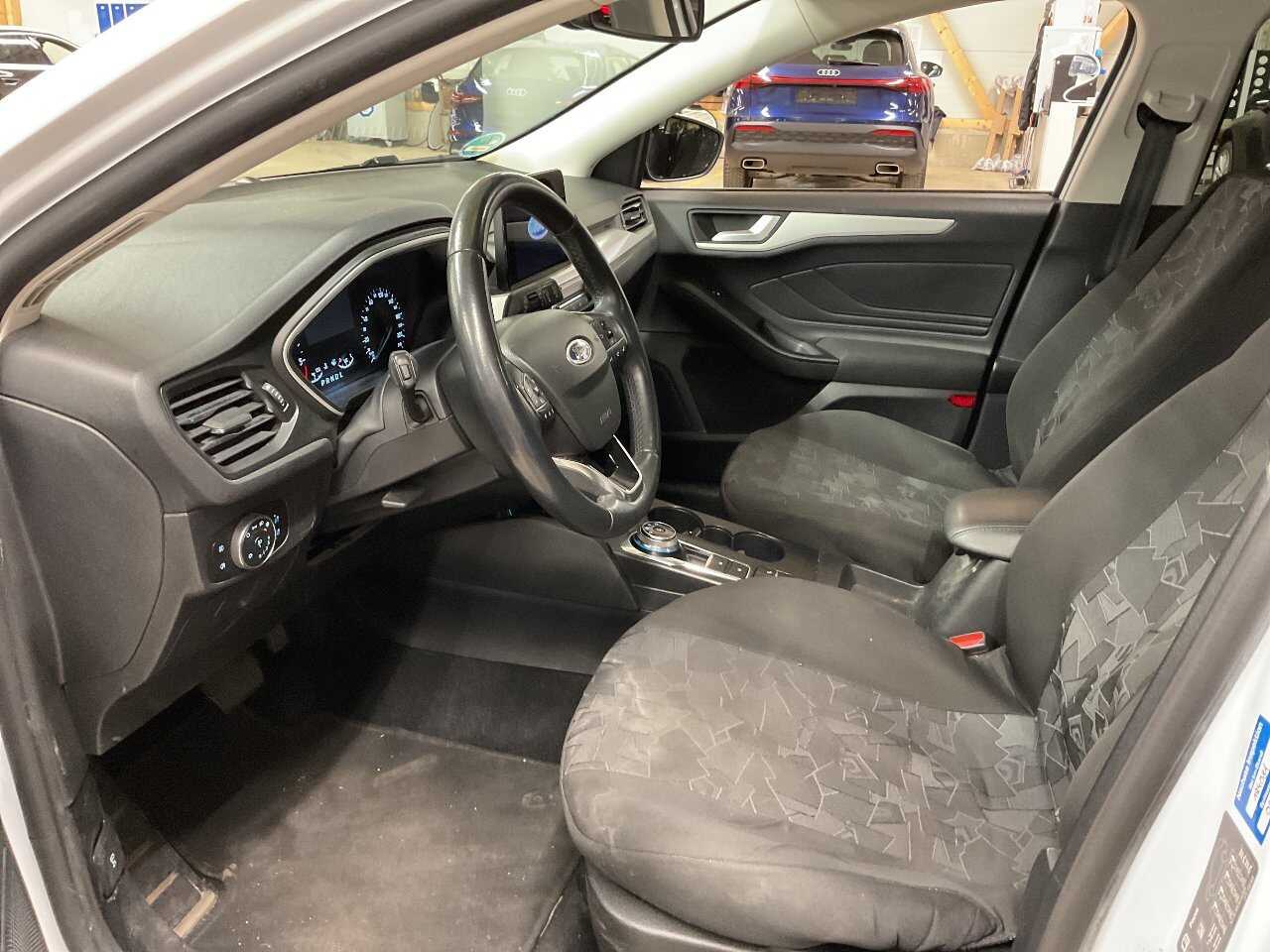 Ford Focus Turnier 1.5 EB Cool&Connect Navi LED AHK RFK ACC 6