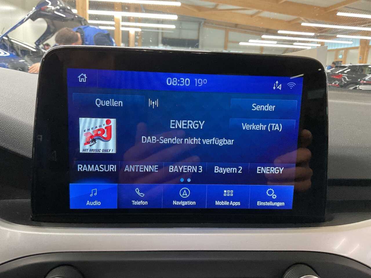 Ford Focus Turnier 1.5 EB Cool&Connect Navi LED AHK RFK ACC 8