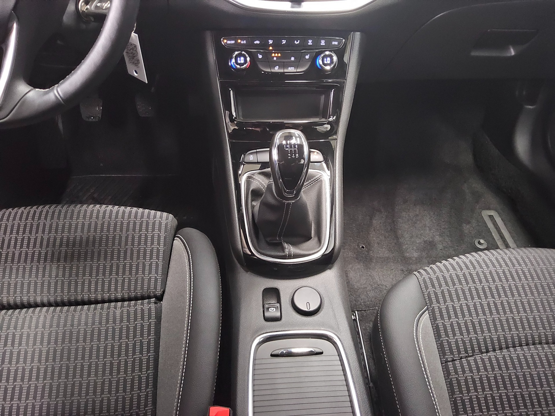 Opel Astra ST 1.5 D Elegance -Motorschaden- 6