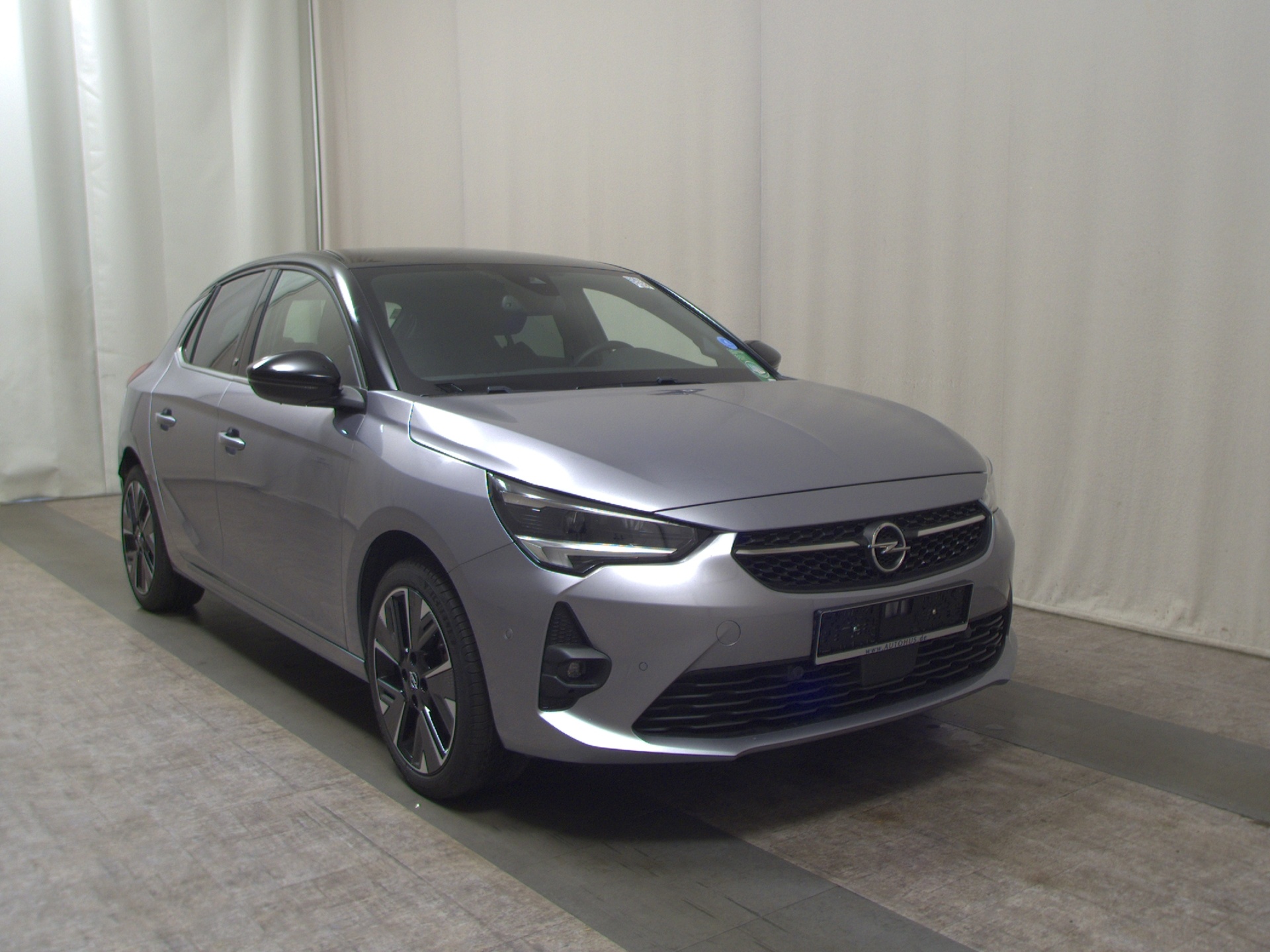 Opel Corsa-e Ultimate Navi LED Shz T-Leder 3