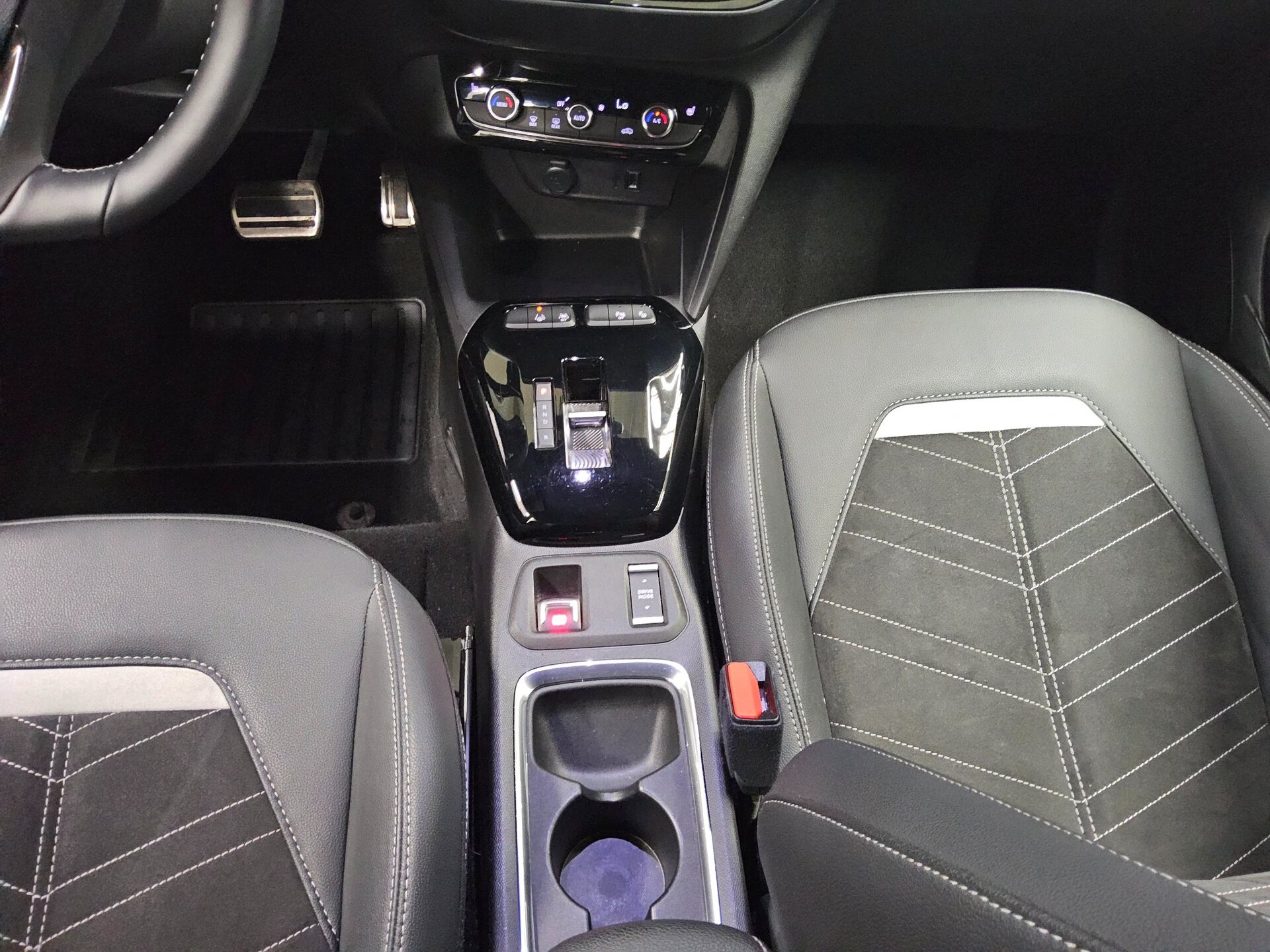 Opel Corsa-e Ultimate Navi LED Shz T-Leder 6