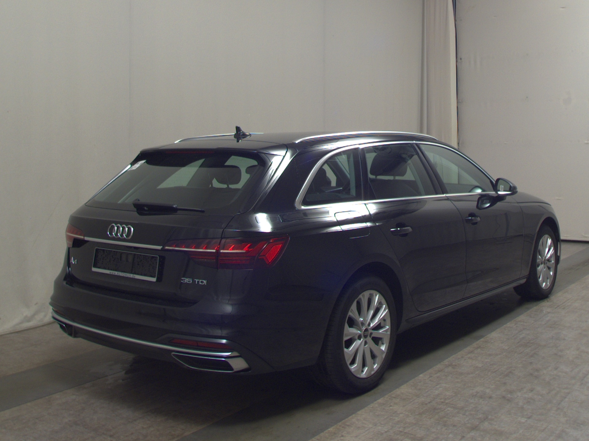 Audi A4 Avant 35 TDI advanced Navi LED Virtual Sportsitze 4