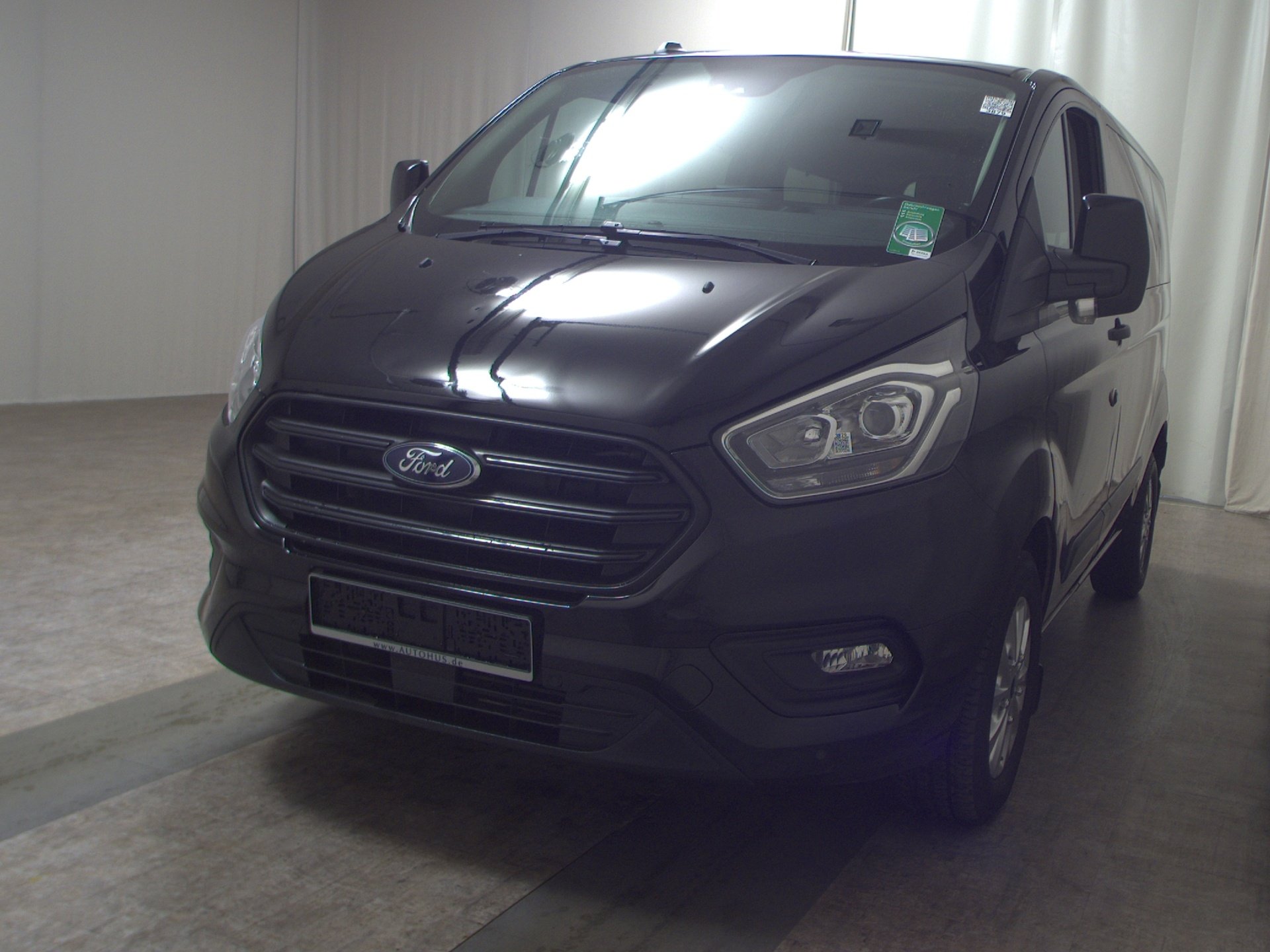 Ford Transit Custom 2.0 TDCi Trend L1 5-Sitze Navi 2