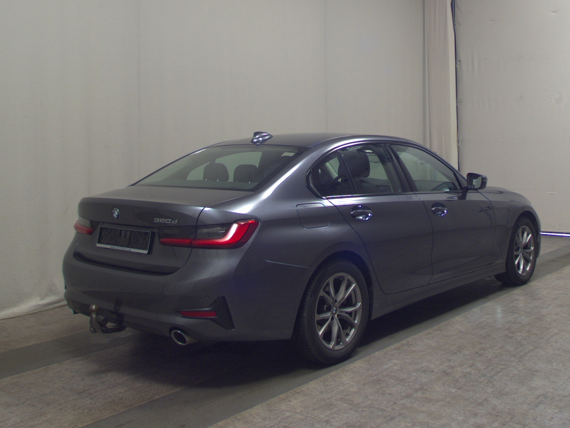BMW 320dA Sport-Line T-Leder Nav LC Pro LED AHK HiFi 4