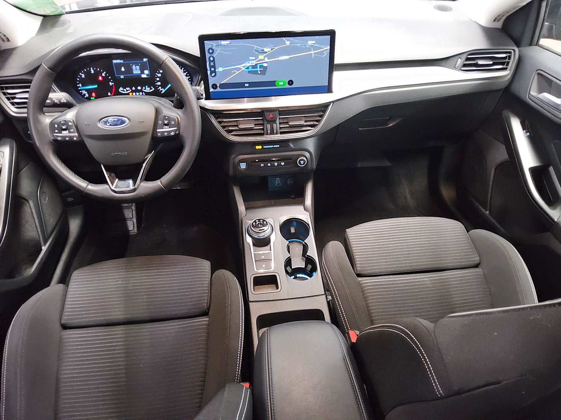 Ford Focus Turnier 1.5 EB Titanium Navi LED PDC 5