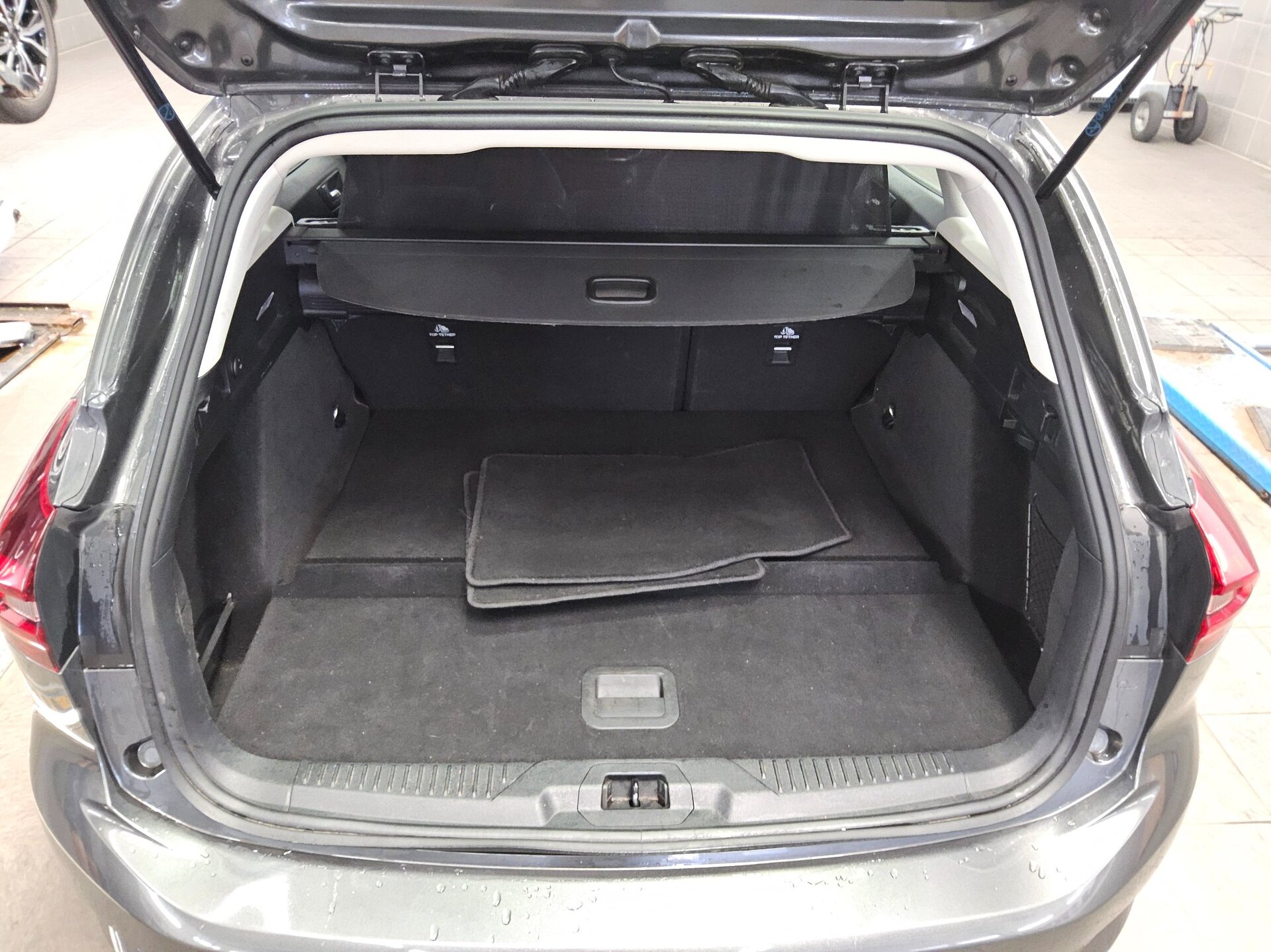Ford Focus Turnier 1.5 EB Titanium Navi LED PDC 11