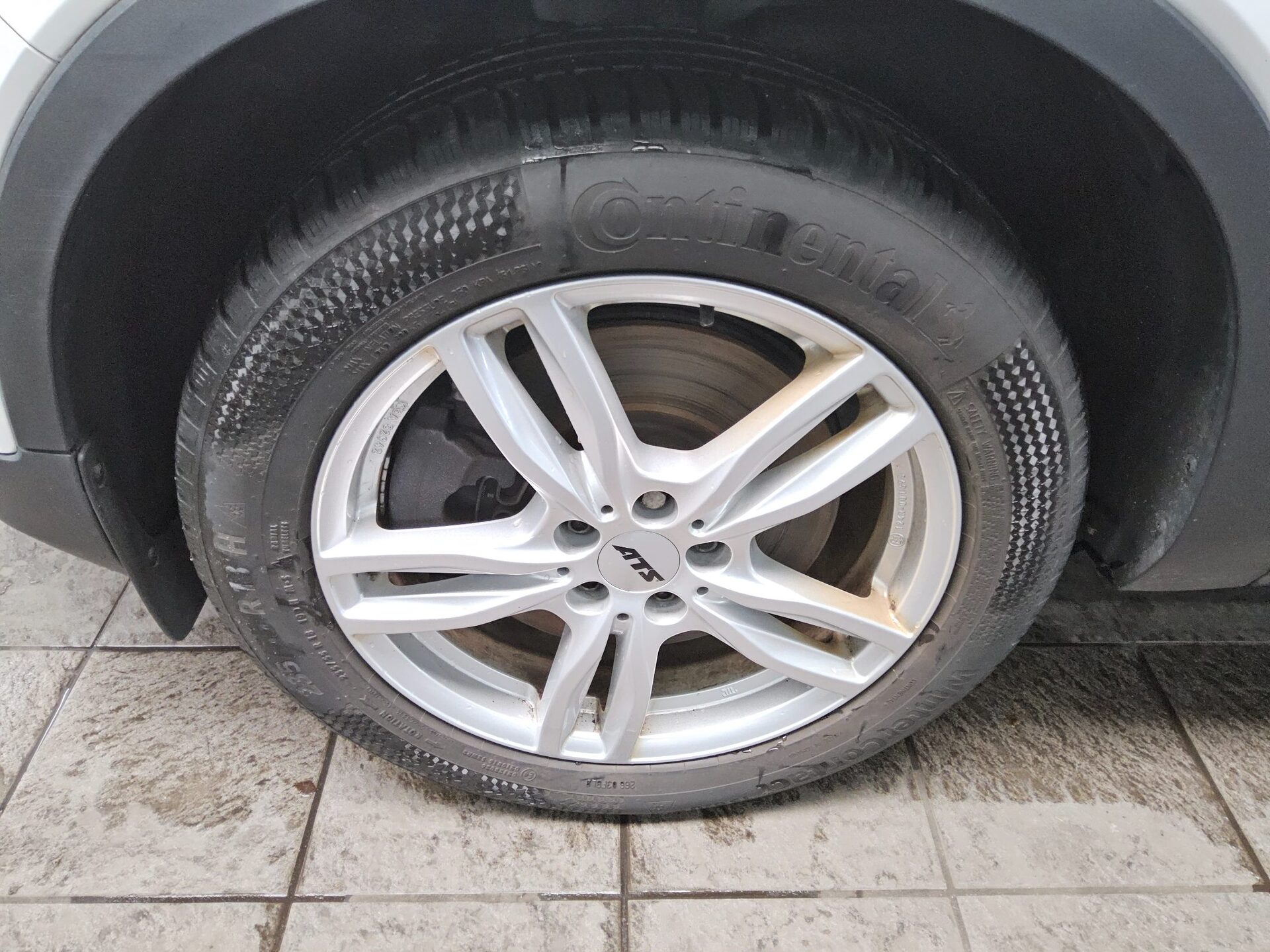 Volvo XC40 T4 Recharge Inscription Leder Navi LED AHK 11