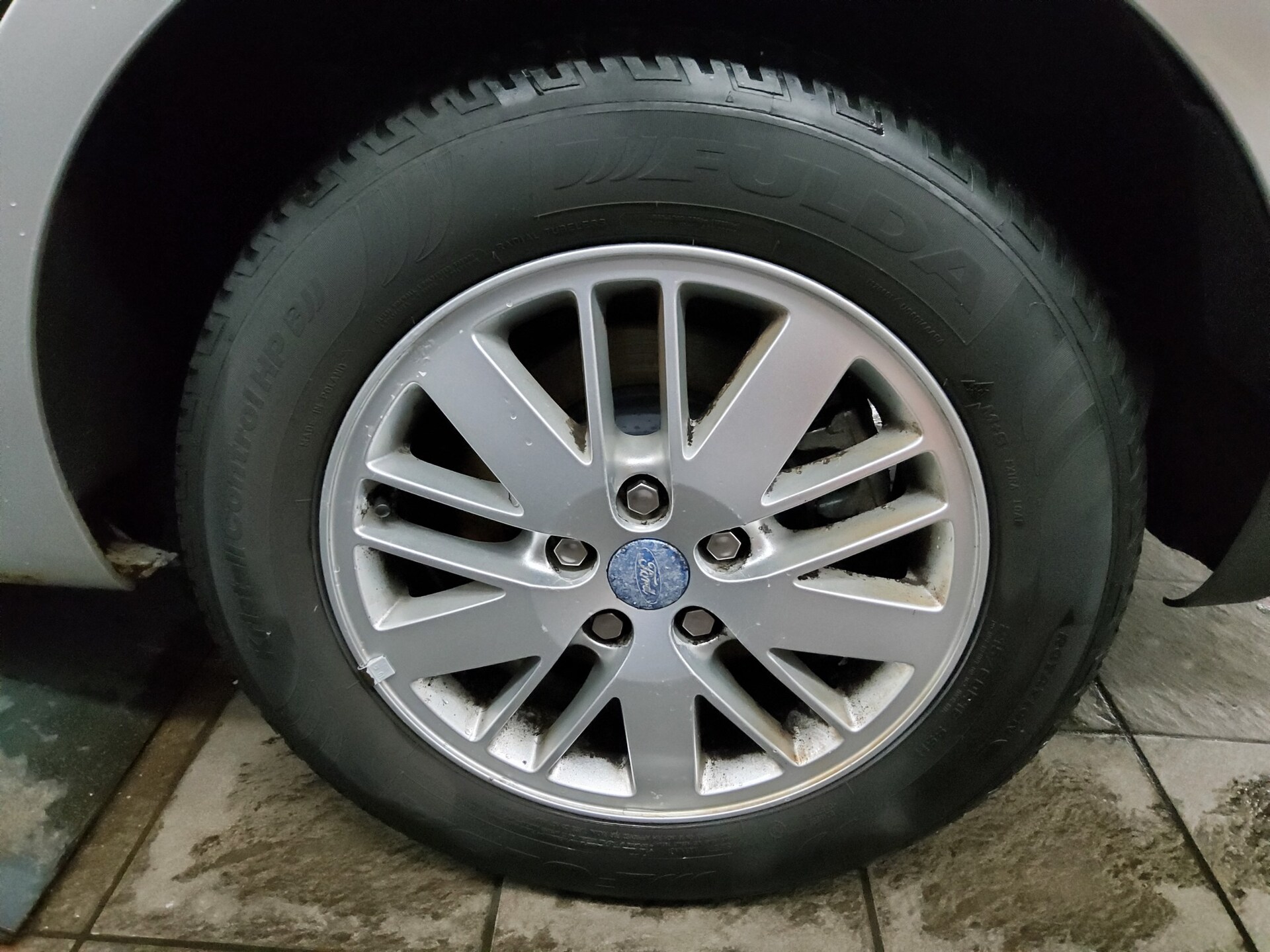 Ford Galaxy 2.0 TDCi Ghia 7-Sitzer AHK PDC 10