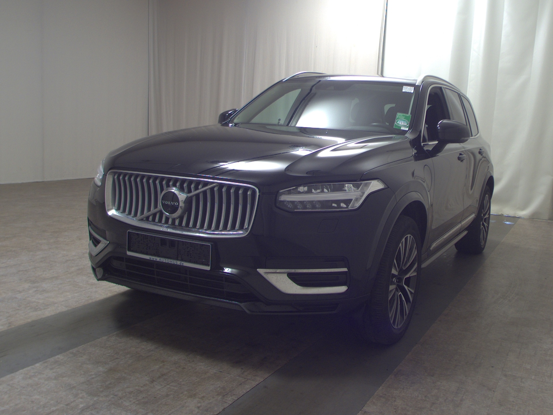 Volvo XC90 T8 AWD Hybrid Inscription 7-Sitze Navi Pano 2