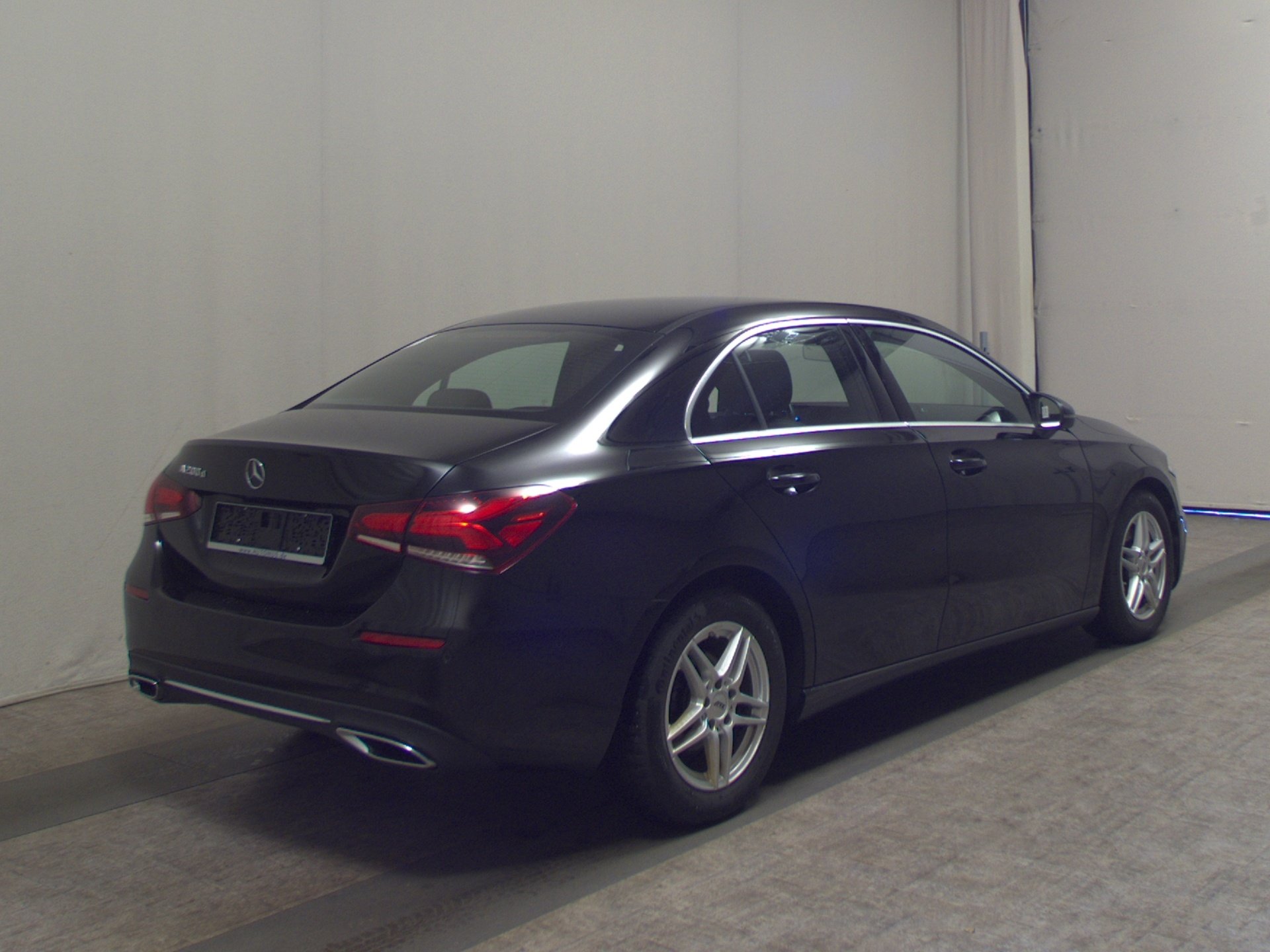 Mercedes-Benz A 200 d 4