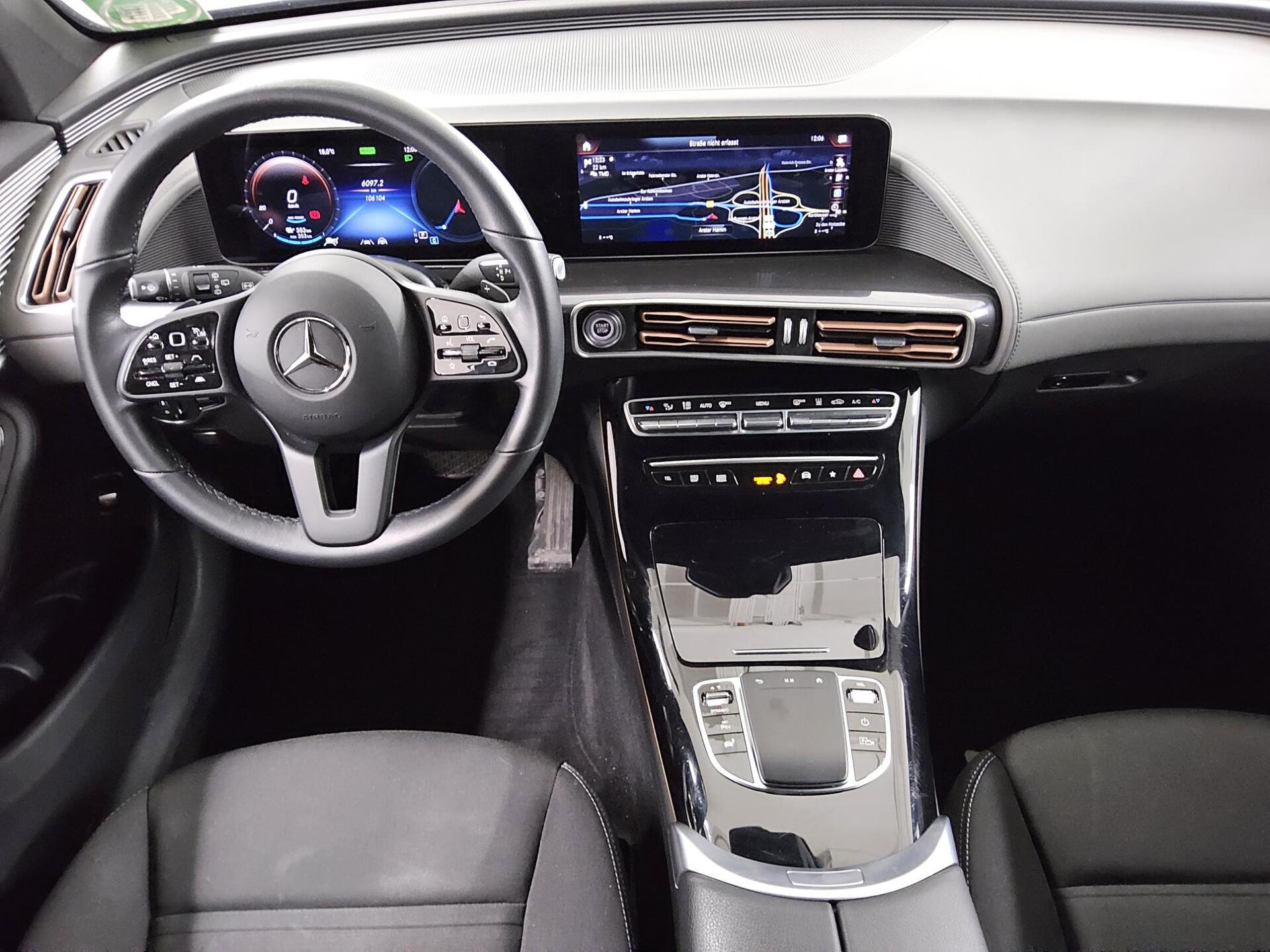Mercedes-Benz EQC 400 4M Navi MB-LED RfK AHK Shz Distronic+ 5