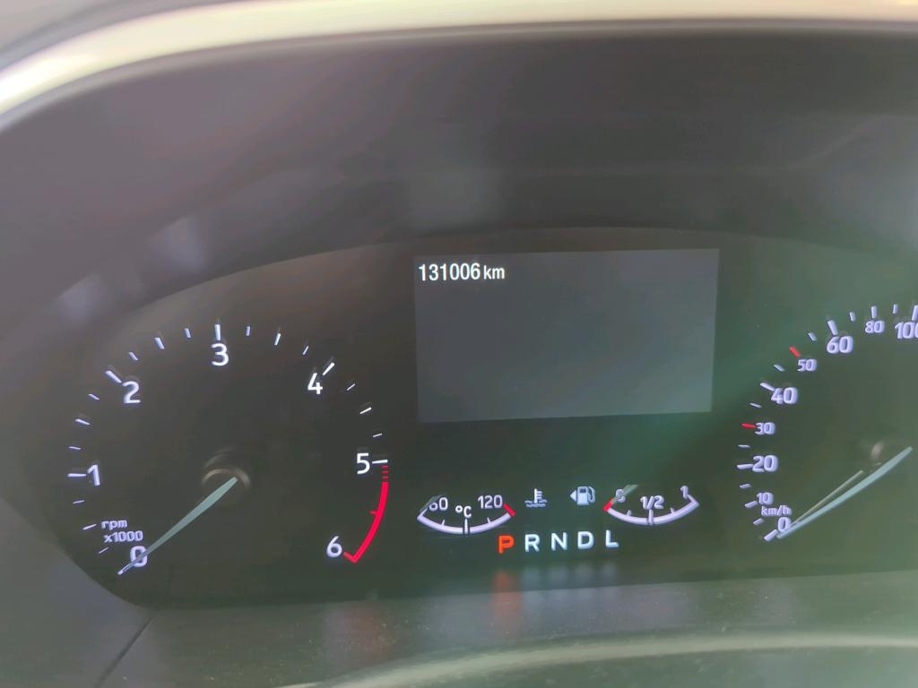 Ford Focus Turnier Cool&Connect NAVI KLIMAAUT LED RADIO TEMPO 9