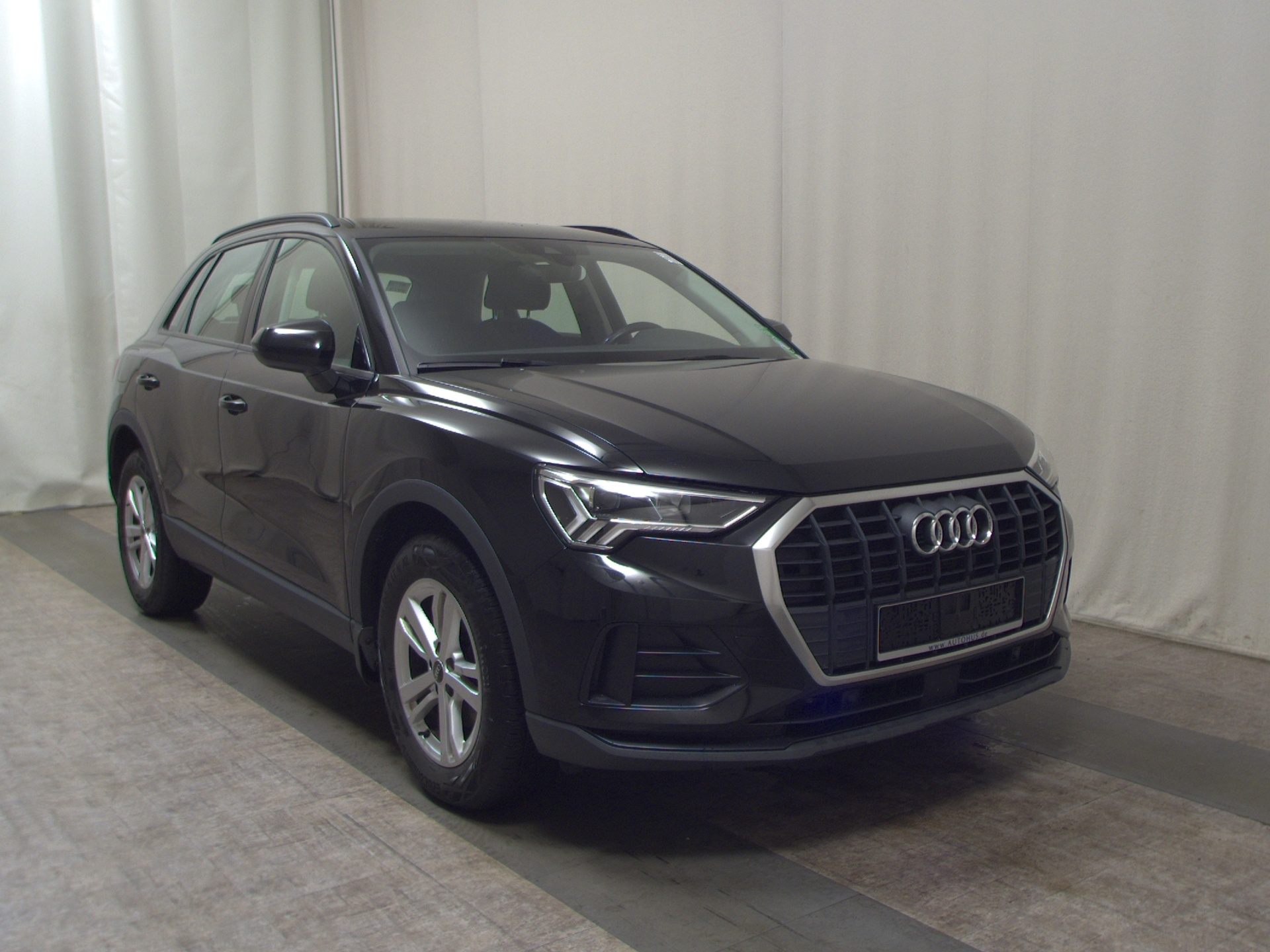 Audi Q3 35 TDI Navi LED vc 3