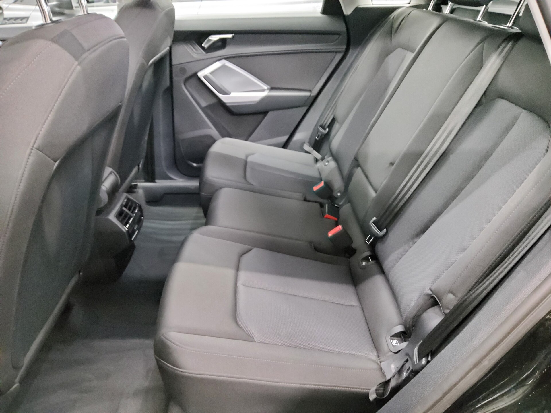 Audi Q3 35 TDI Navi LED vc 13