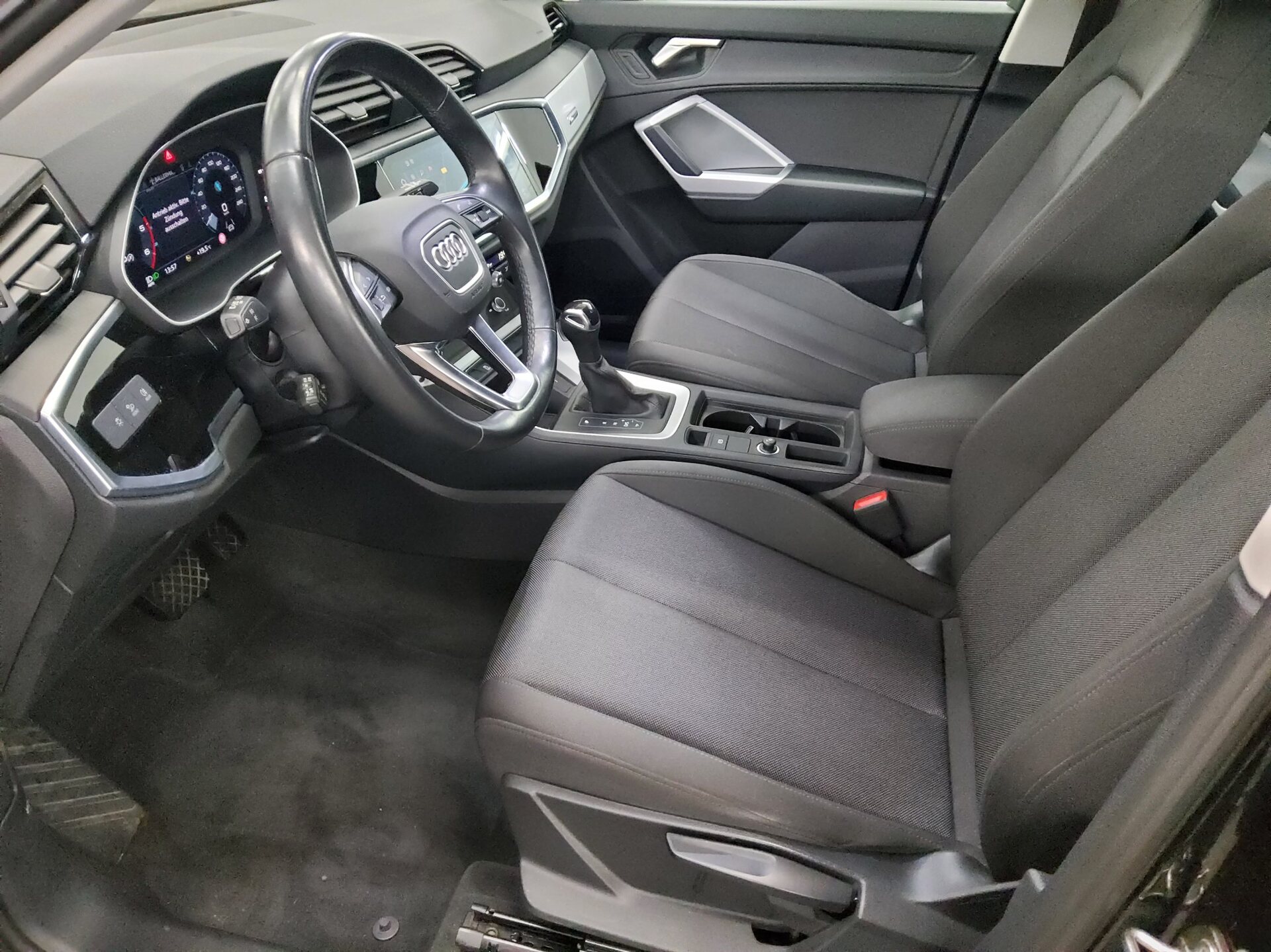 Audi Q3 35 TDI Navi LED vc 9