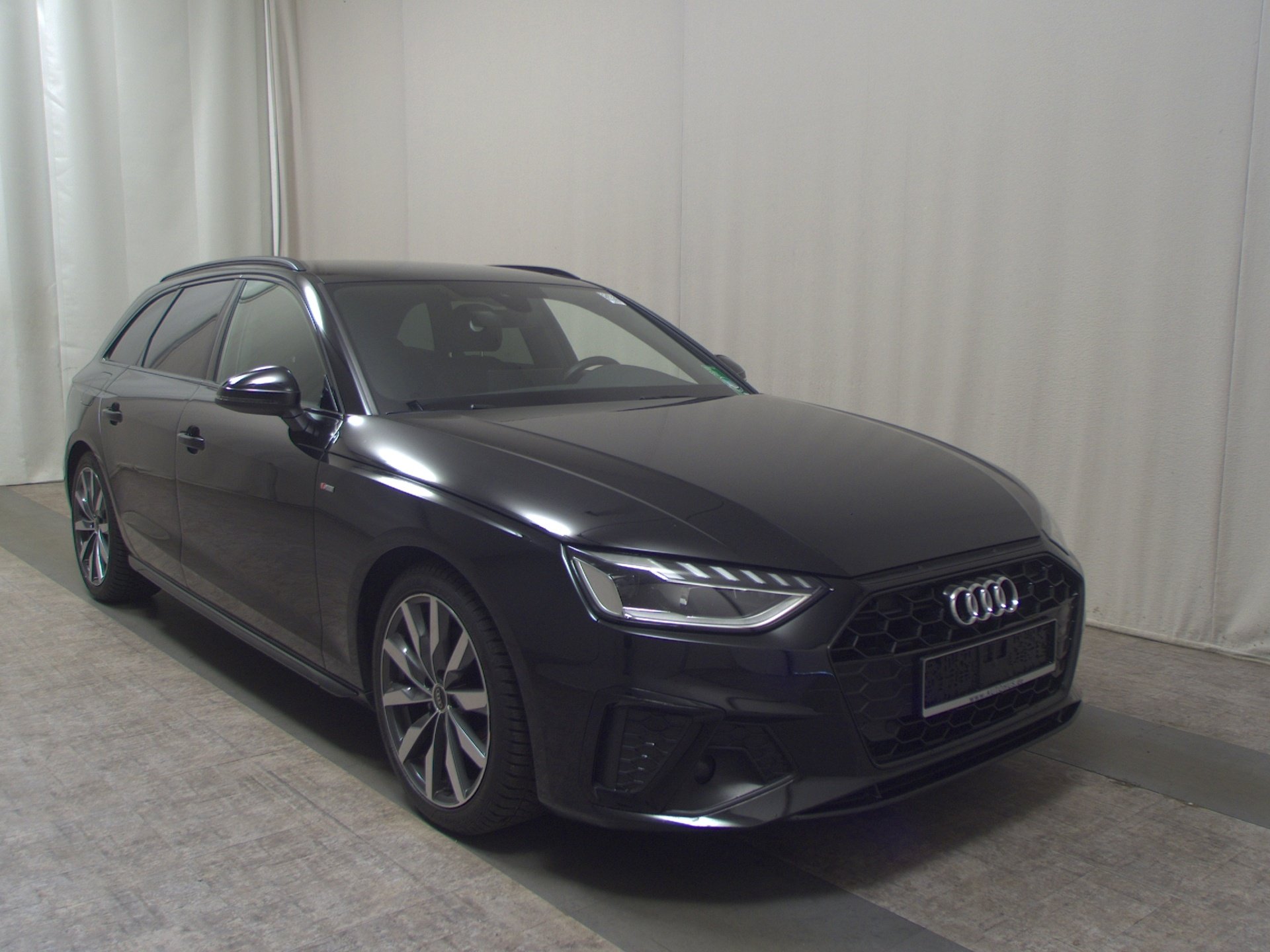 Audi A4 Avant 35 TFSI S-Line T-Leder Navi+ LED vc 3