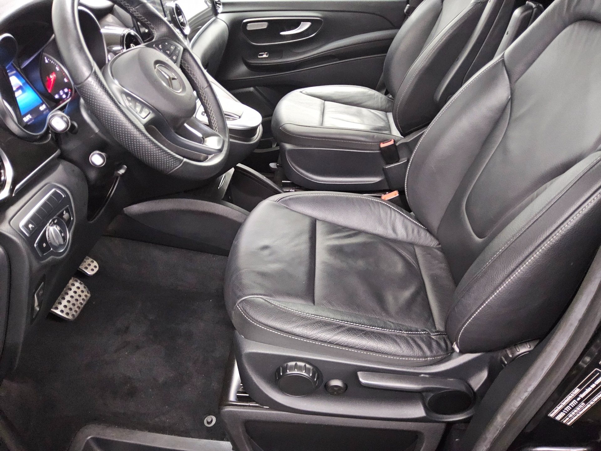 Mercedes-Benz V 250 d AMG-Line Night Leder Navi LED Kamera 8