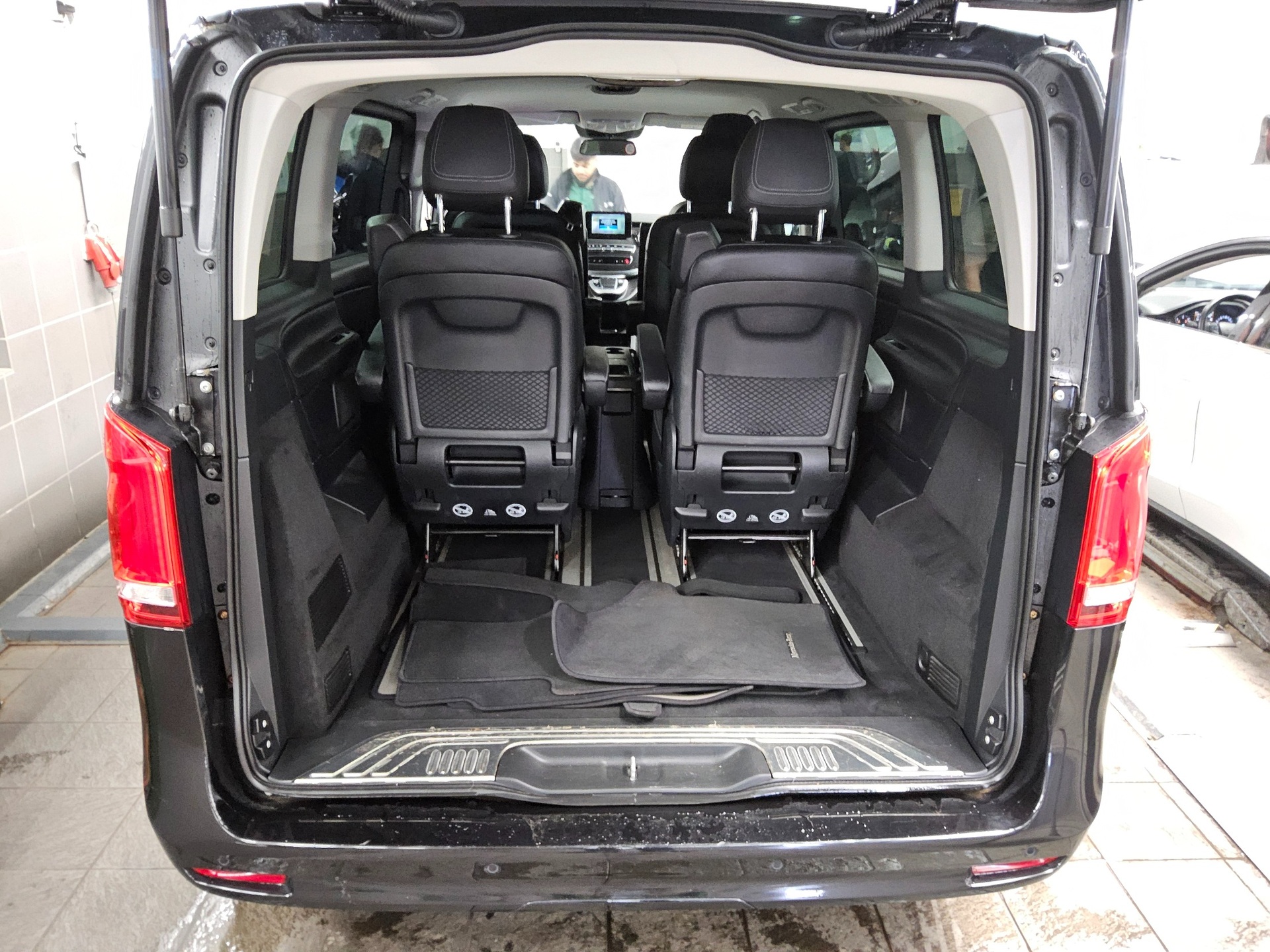 Mercedes-Benz V 250 d AMG-Line Night Leder Navi LED Kamera 11
