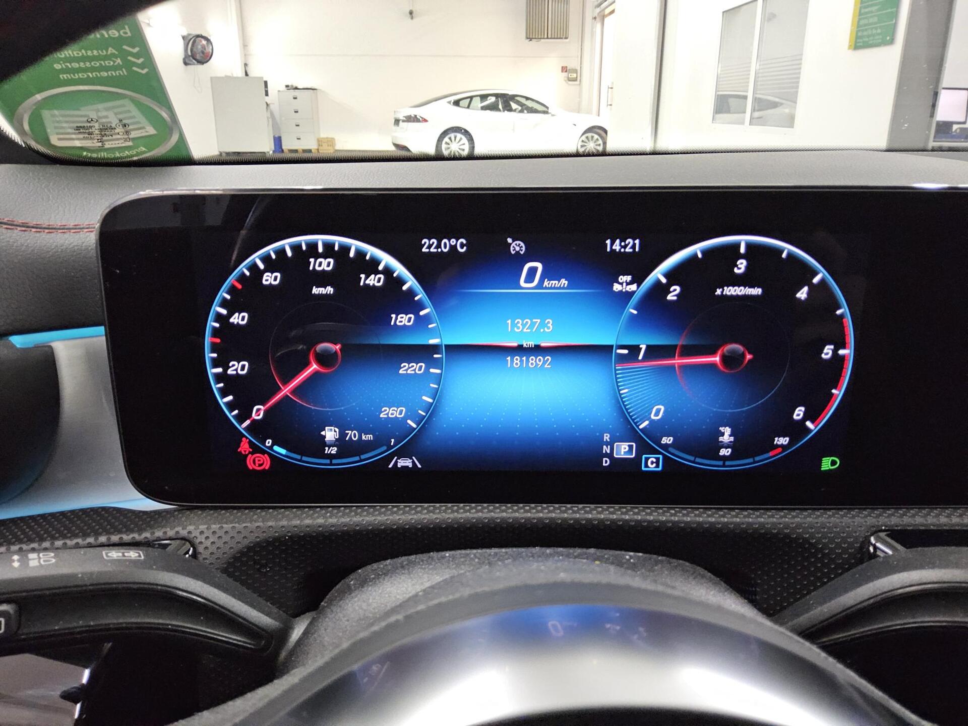 Mercedes-Benz CLA 220 SB d AMG-Line Navi LED MBUX+ 360° Sound 8