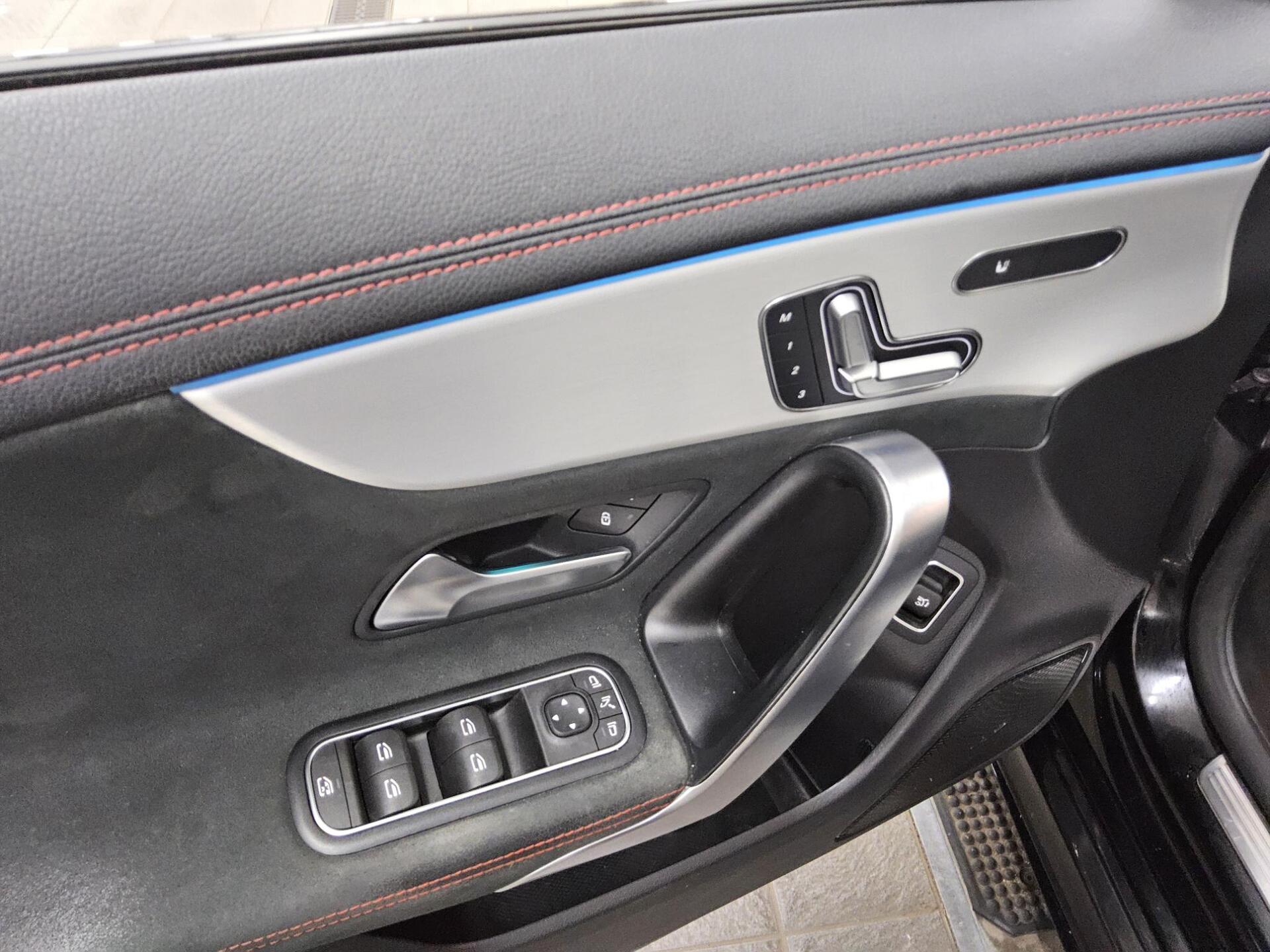 Mercedes-Benz CLA 220 SB d AMG-Line Navi LED MBUX+ 360° Sound 10
