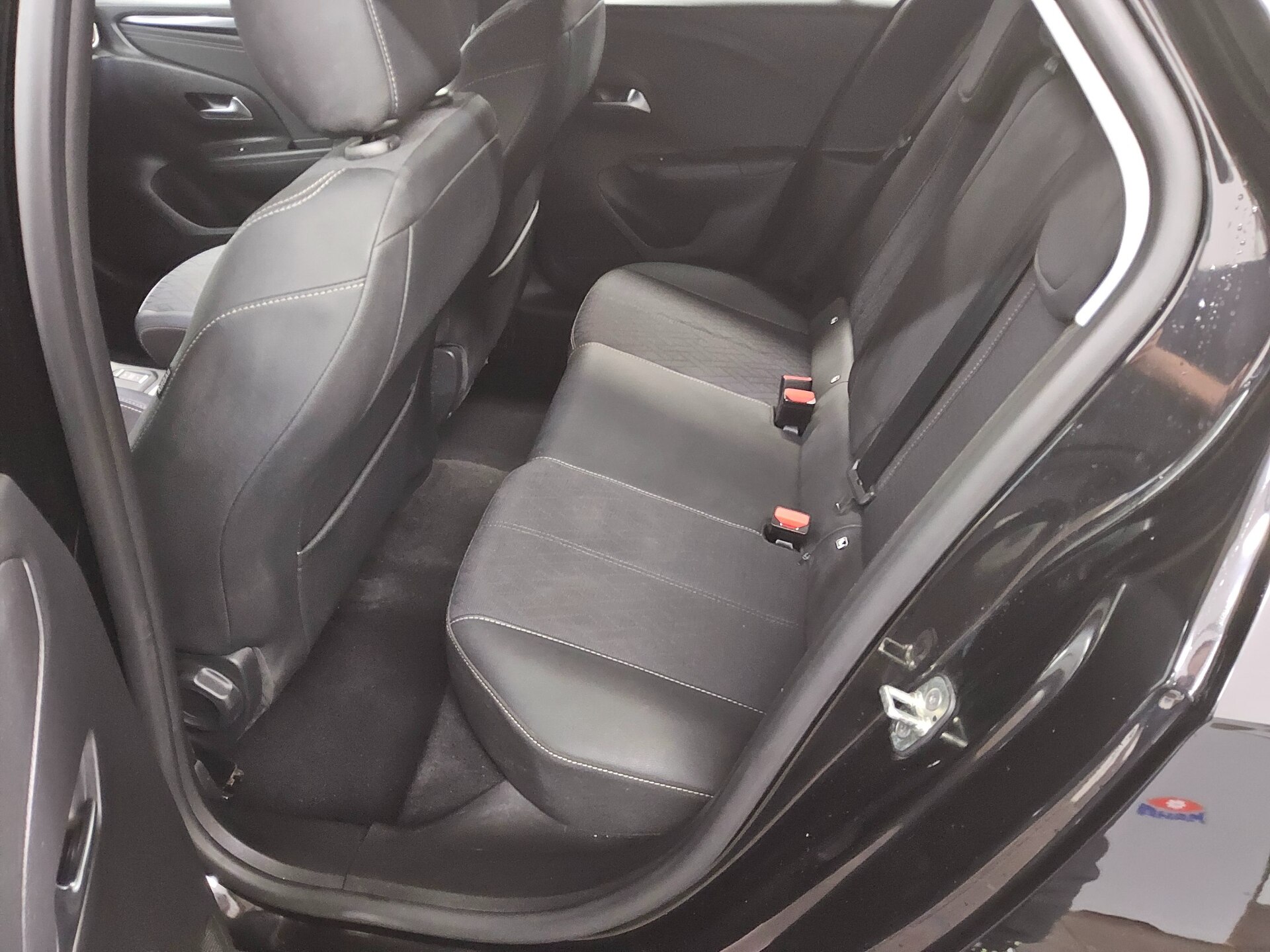 Opel Corsa 1.2 Elegance LED Shz PDC 13