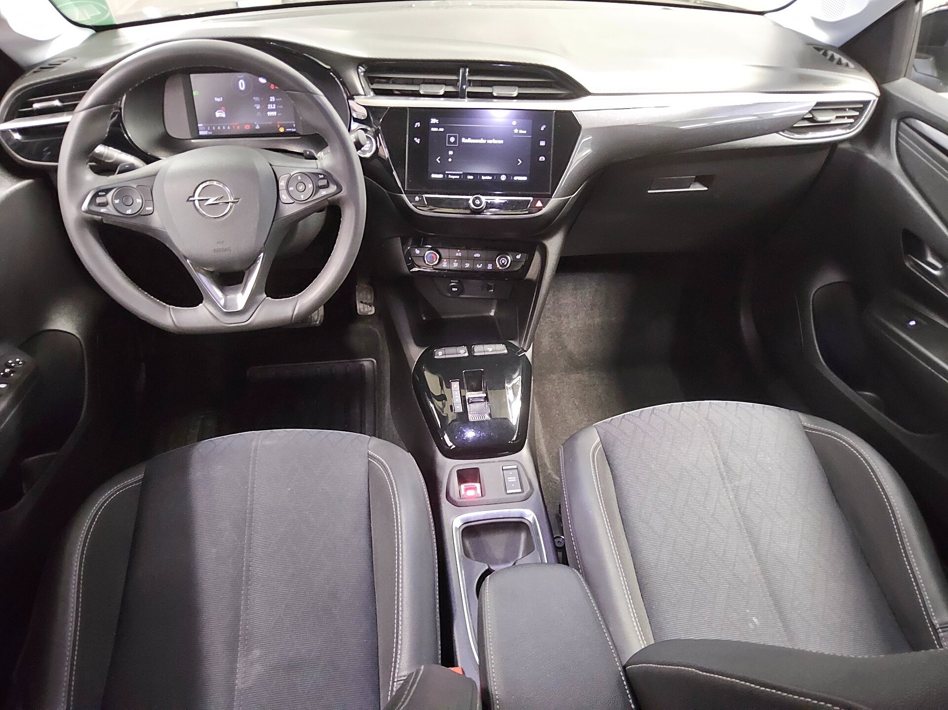 Opel Corsa 1.2 Elegance LED Shz PDC 5