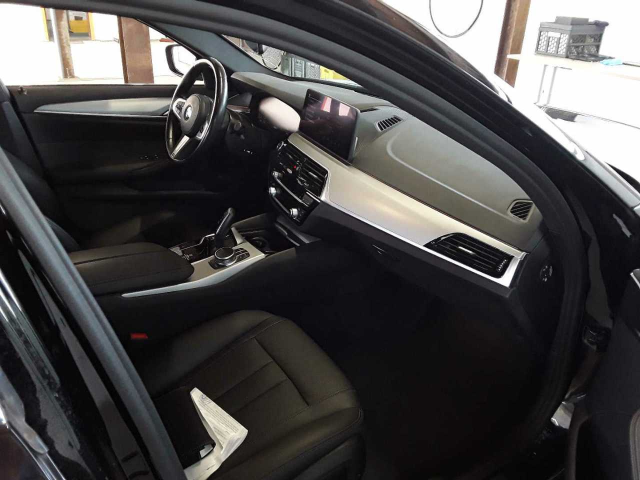 BMW 520dA Touring Navi LED LC-Pro Leder AHK 6
