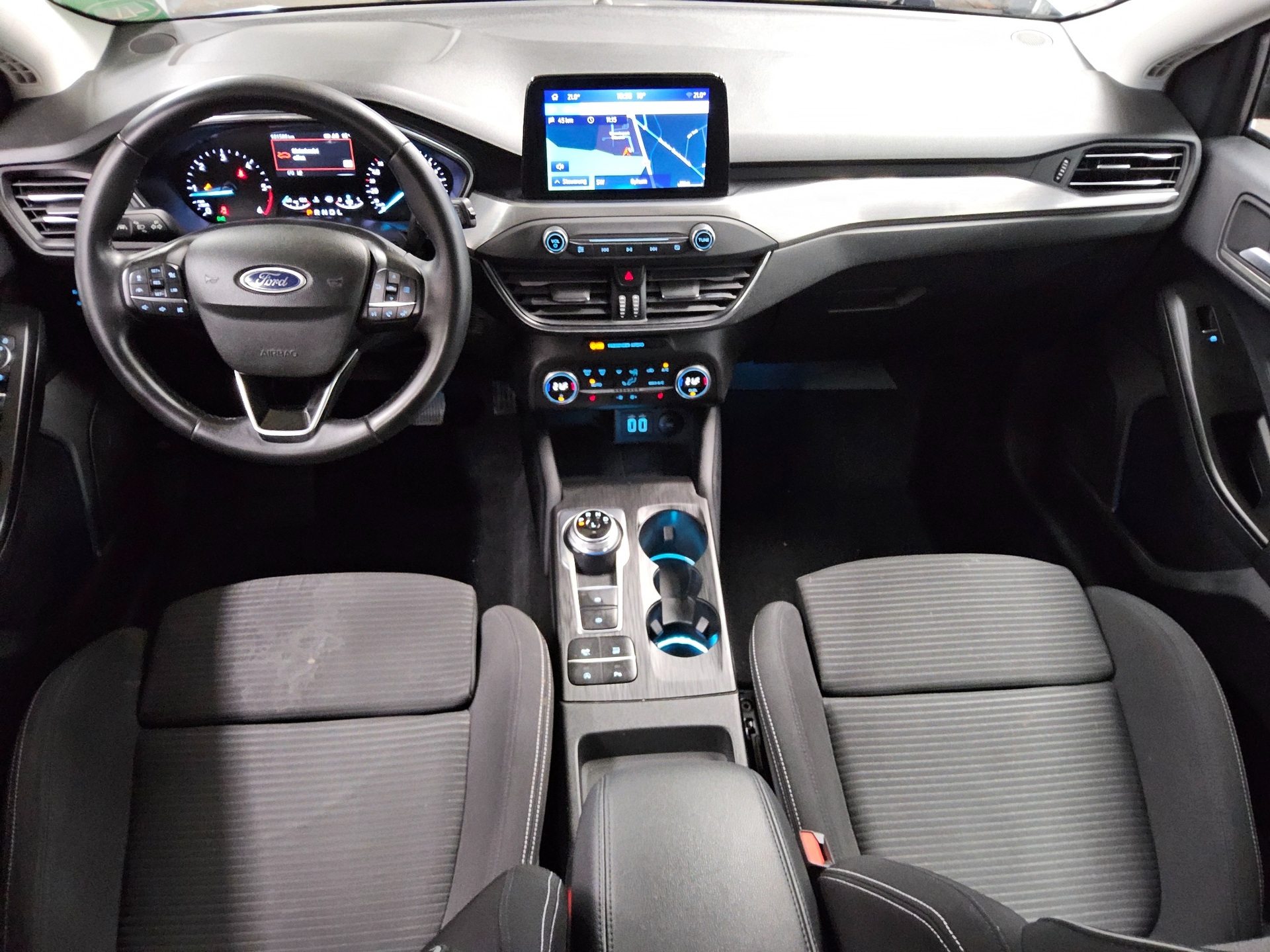 Ford Focus Turnier 1.5 EB Titanium Navi LED ACC Shz 5