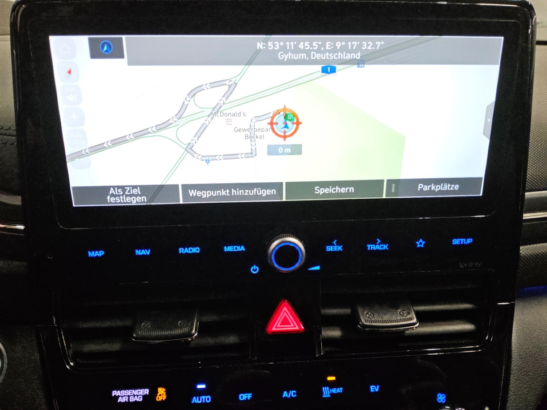 Hyundai IONIQ Elektro Style Navi LED DC RFK PDC Shz 7