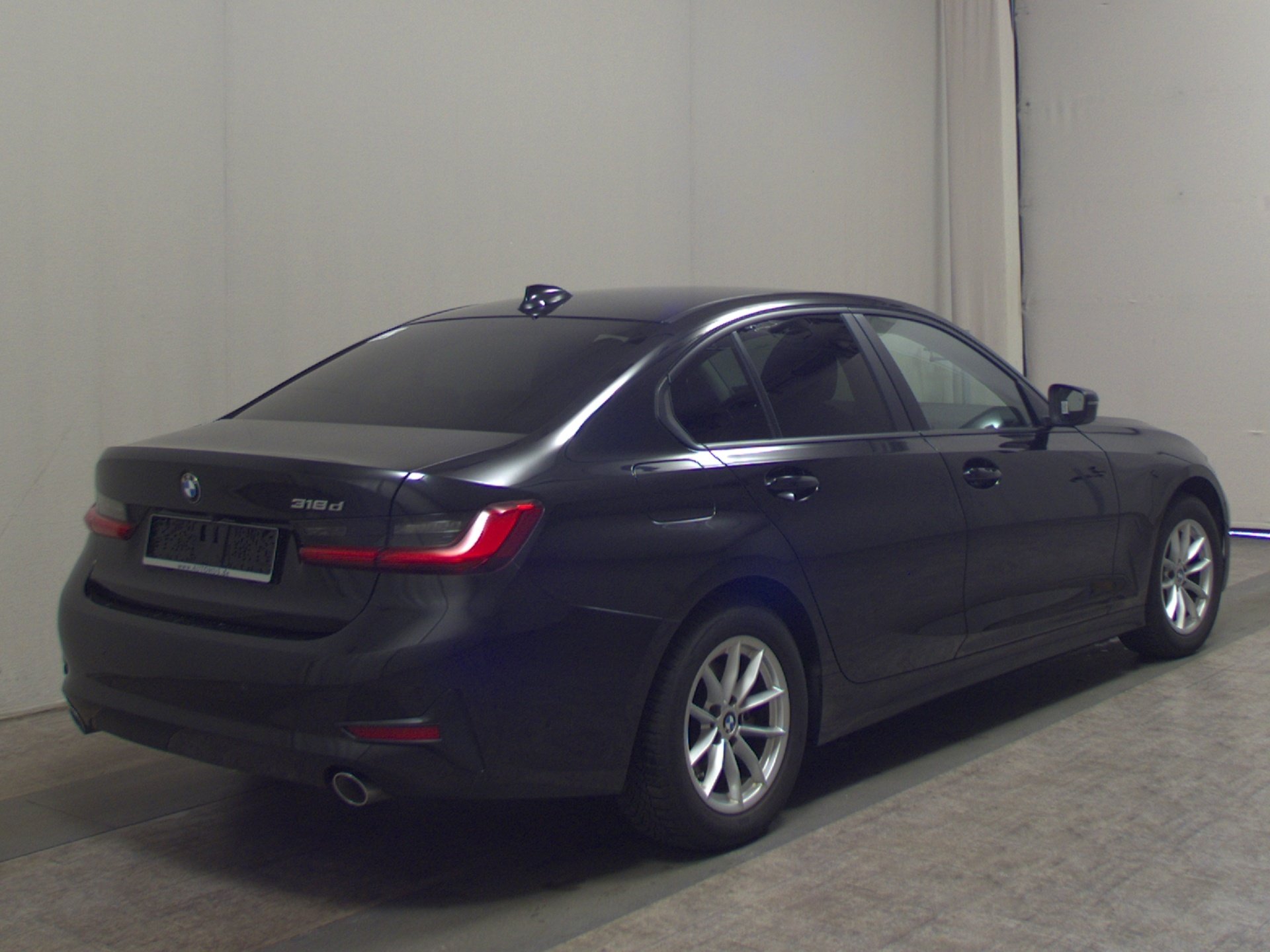 BMW 318dA Advantage Navi LED LC+ Kamera 4