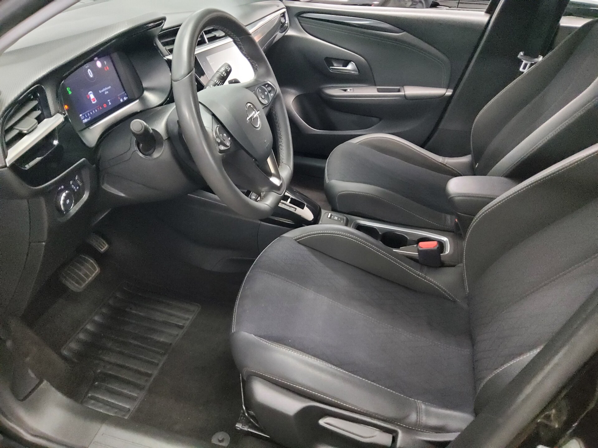 Opel Corsa 1.2 Elegance LED Shz PDC 9