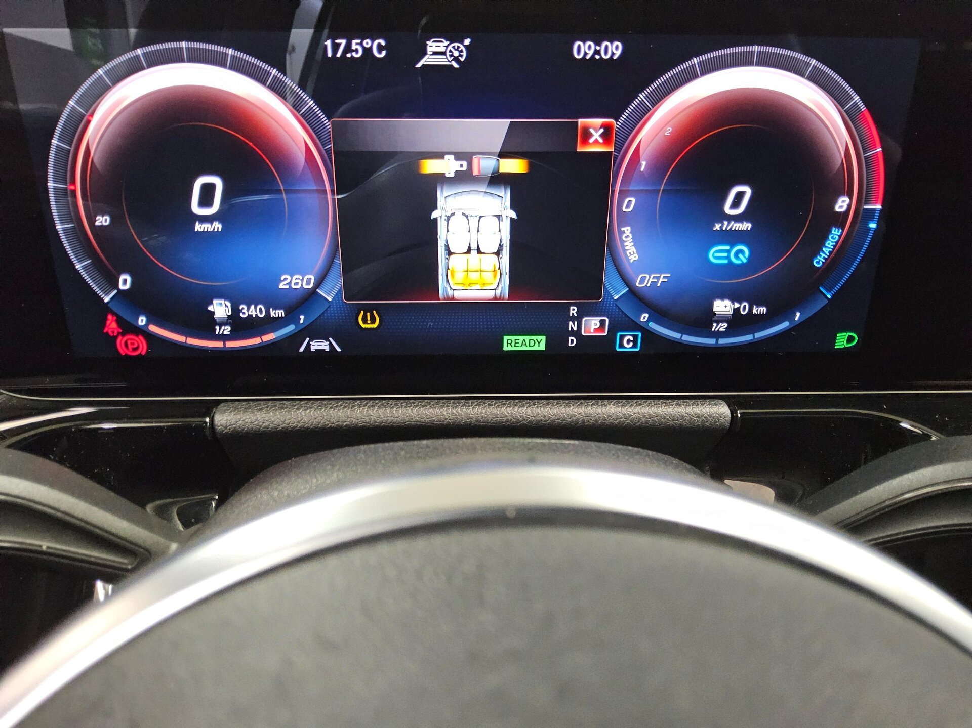 Mercedes-Benz GLA 250 e Progressive Navi LED Sound 360° 8