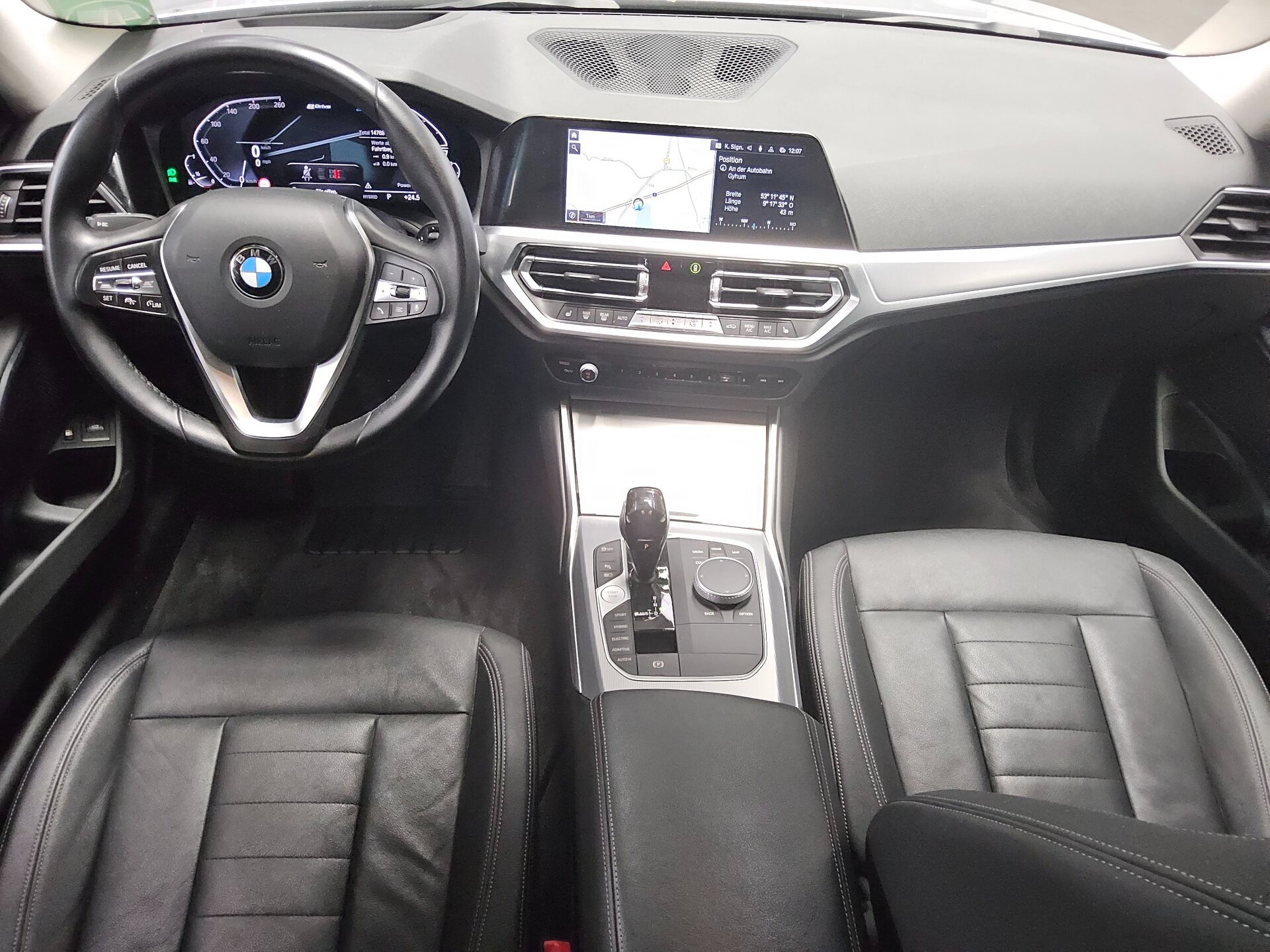 BMW 330e Touring Advantage Leder Navi Laser Pano 5