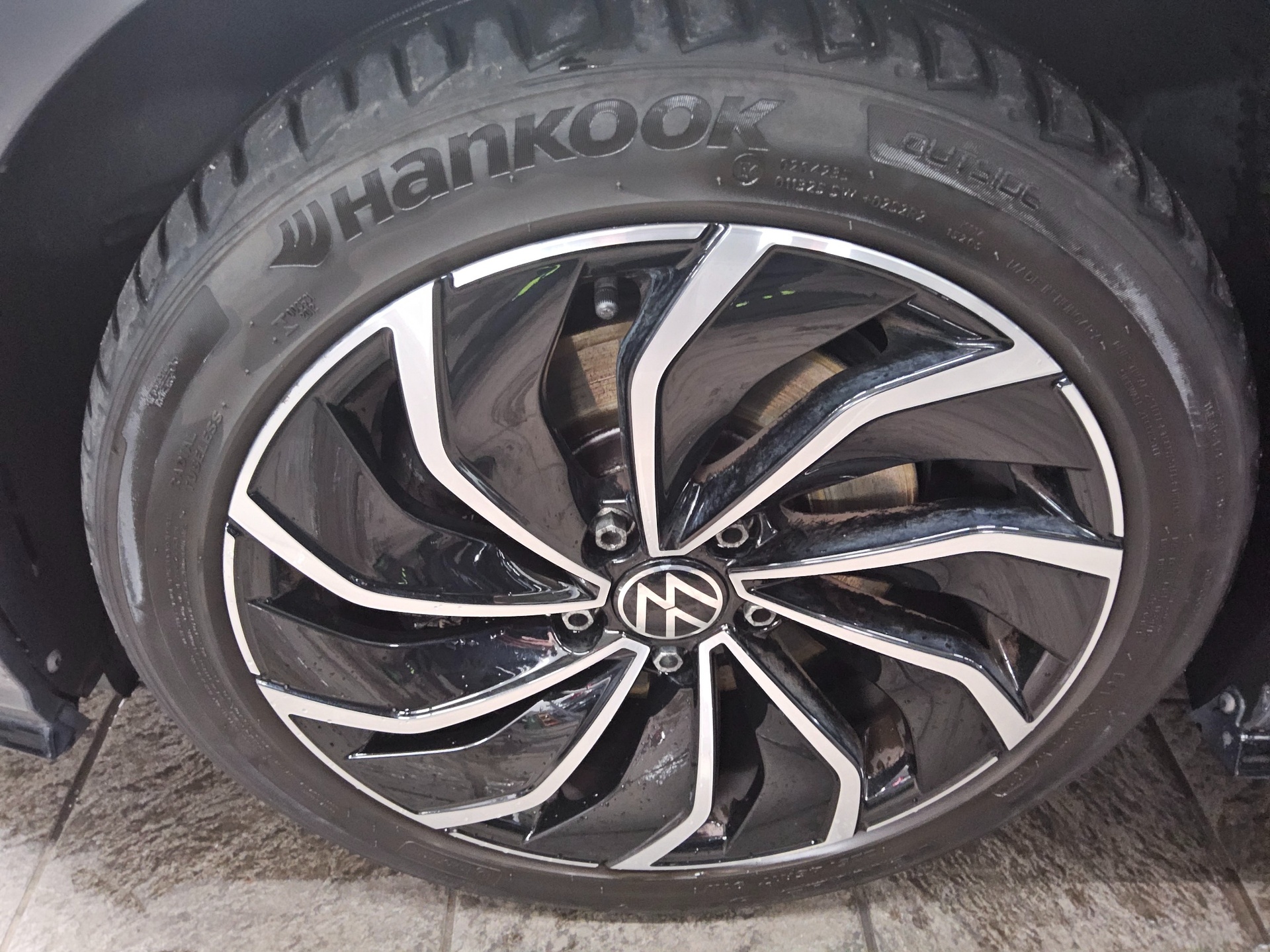 Volkswagen Golf-8 Var. 2.0 TDI R-Line Navi LED DC ACC Shz 11