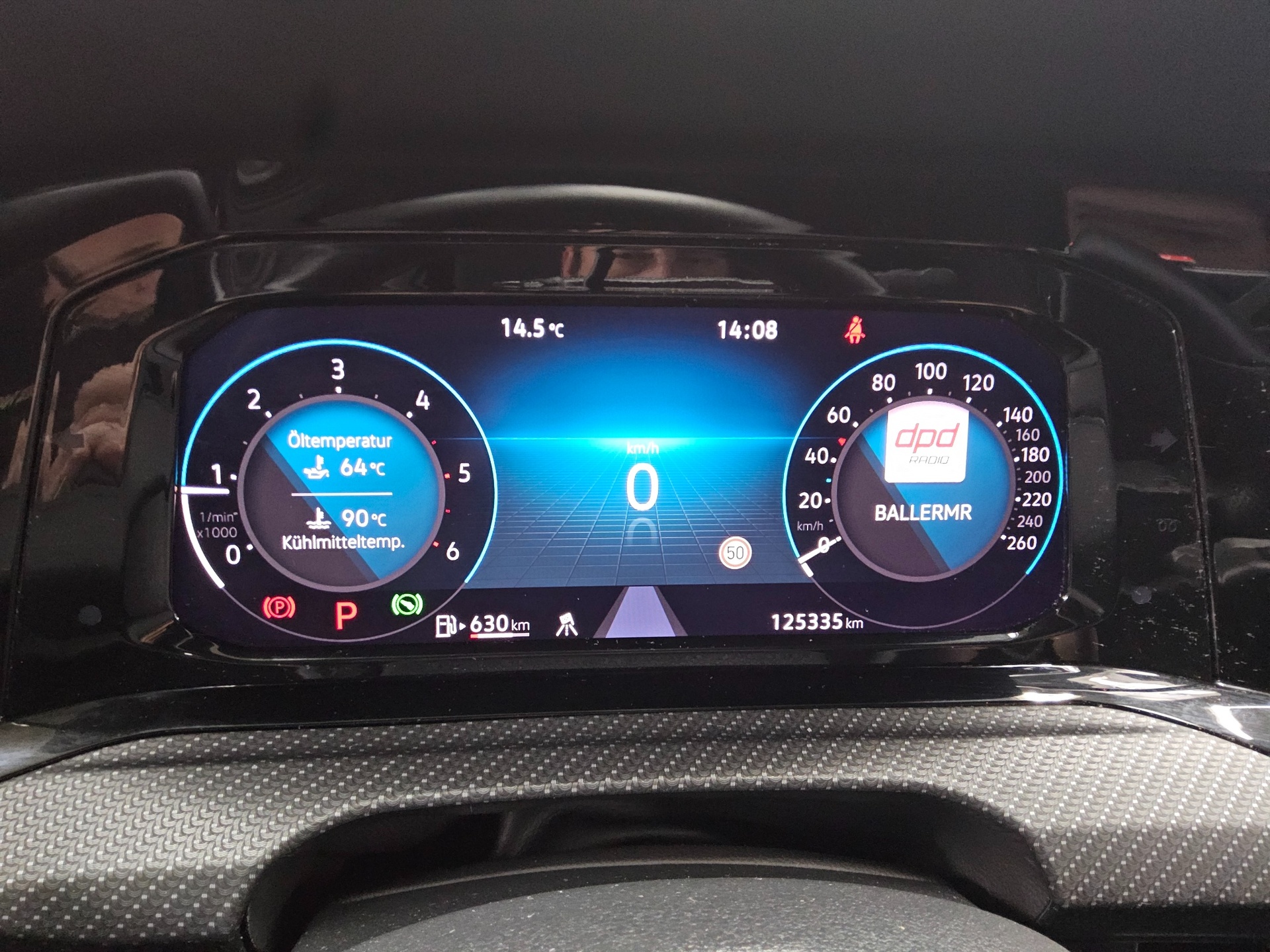 Volkswagen Golf-8 Var. 2.0 TDI R-Line Navi LED DC ACC Shz 8