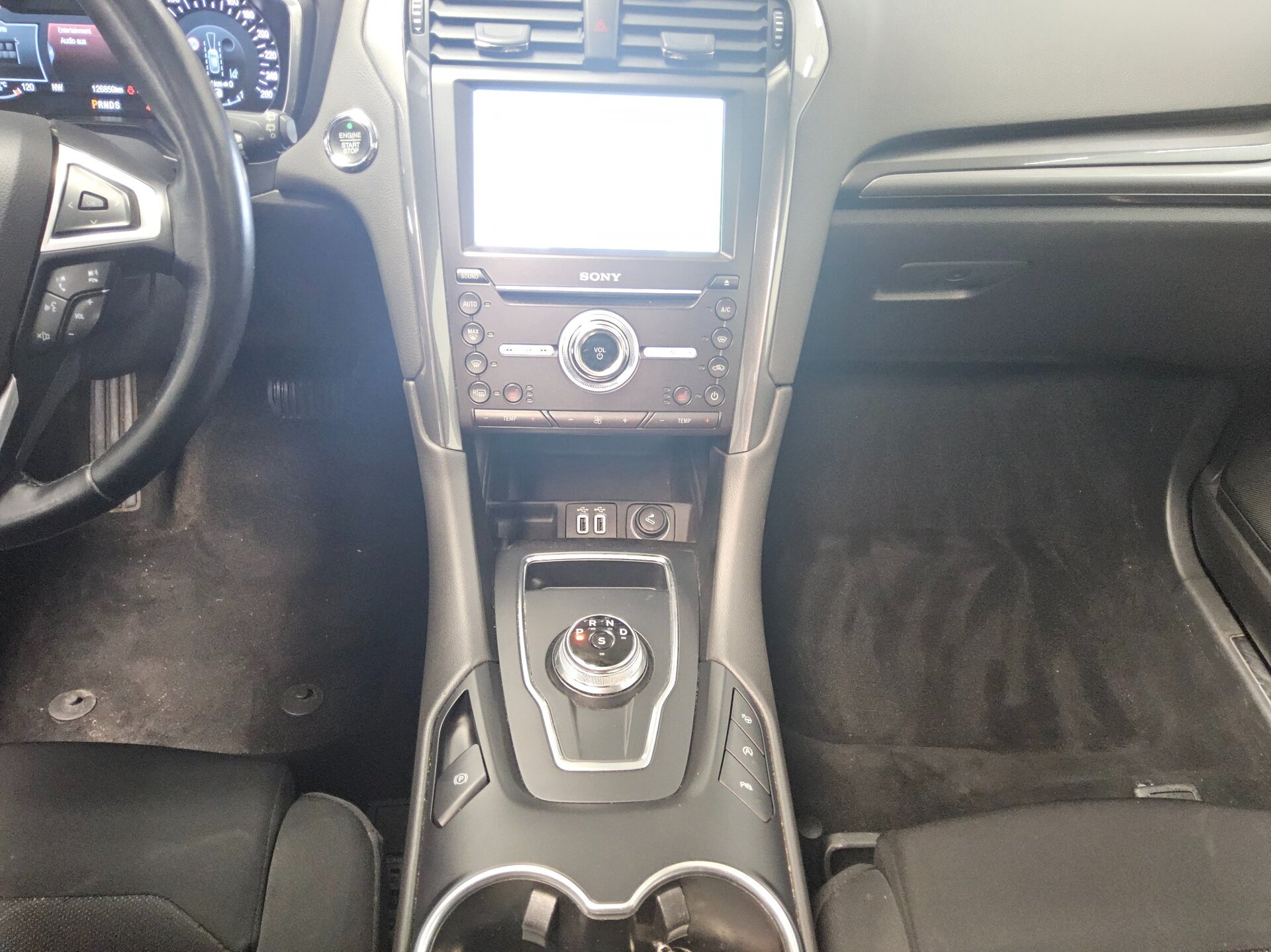 Ford Mondeo Turnier 2.0 EB Titanium Nav LED Pano ACC 6
