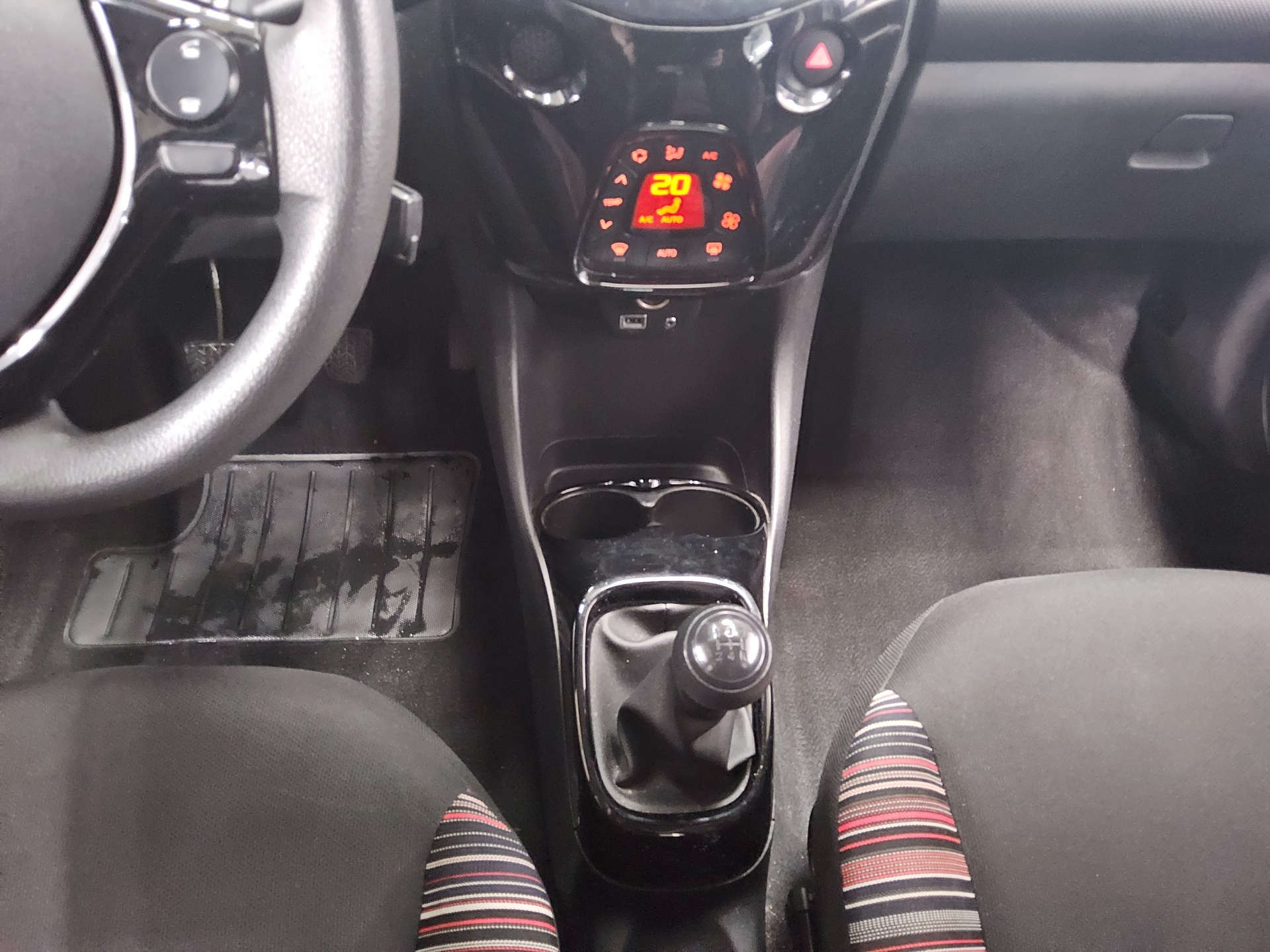 Citroën C1 1.0 Feel Rückfahrkamera Shz BT DAB 6