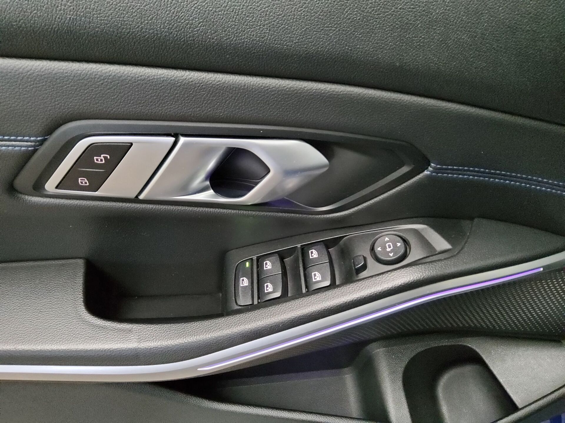 BMW 330dA M-Sport Navi Laser LC-Prof HiFi ACC 10